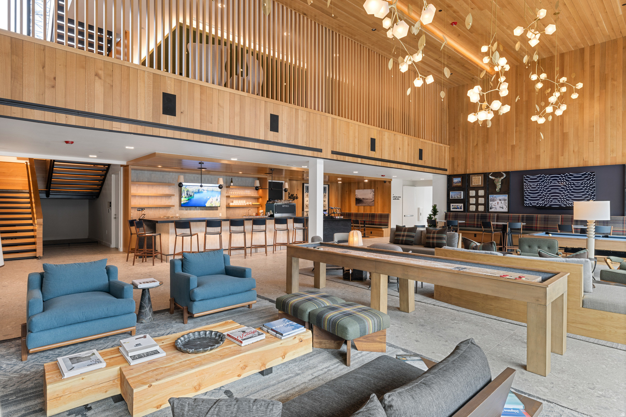 3267 W DEER HOLLOW RD #2402