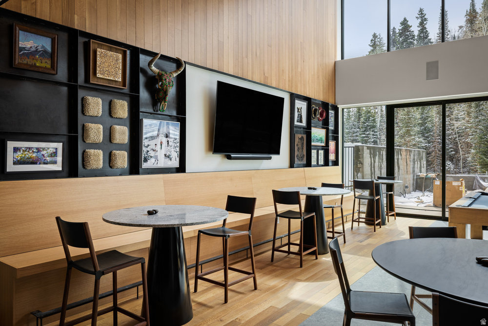 3267 W DEER HOLLOW RD #2402