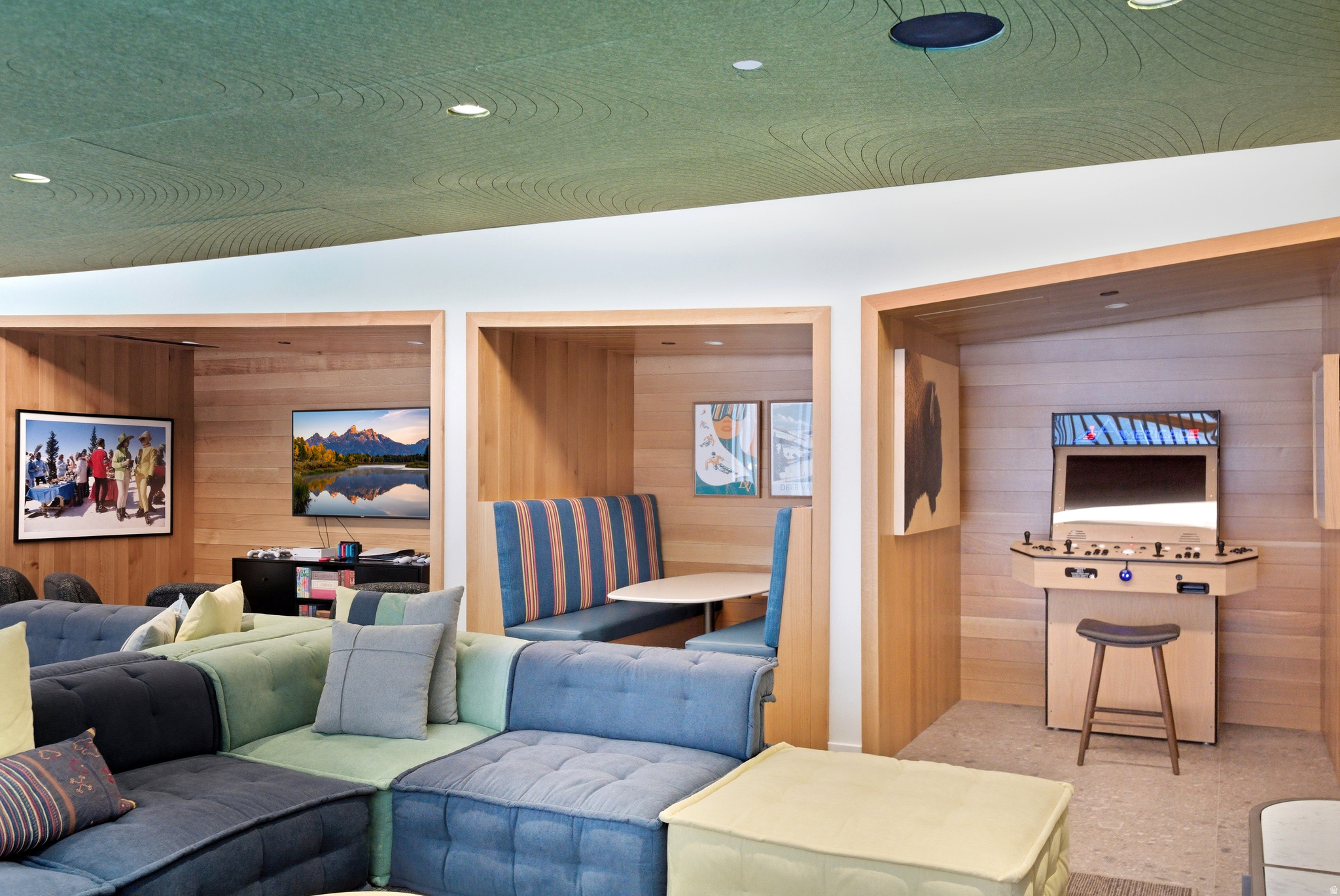 3267 W DEER HOLLOW DR #3206