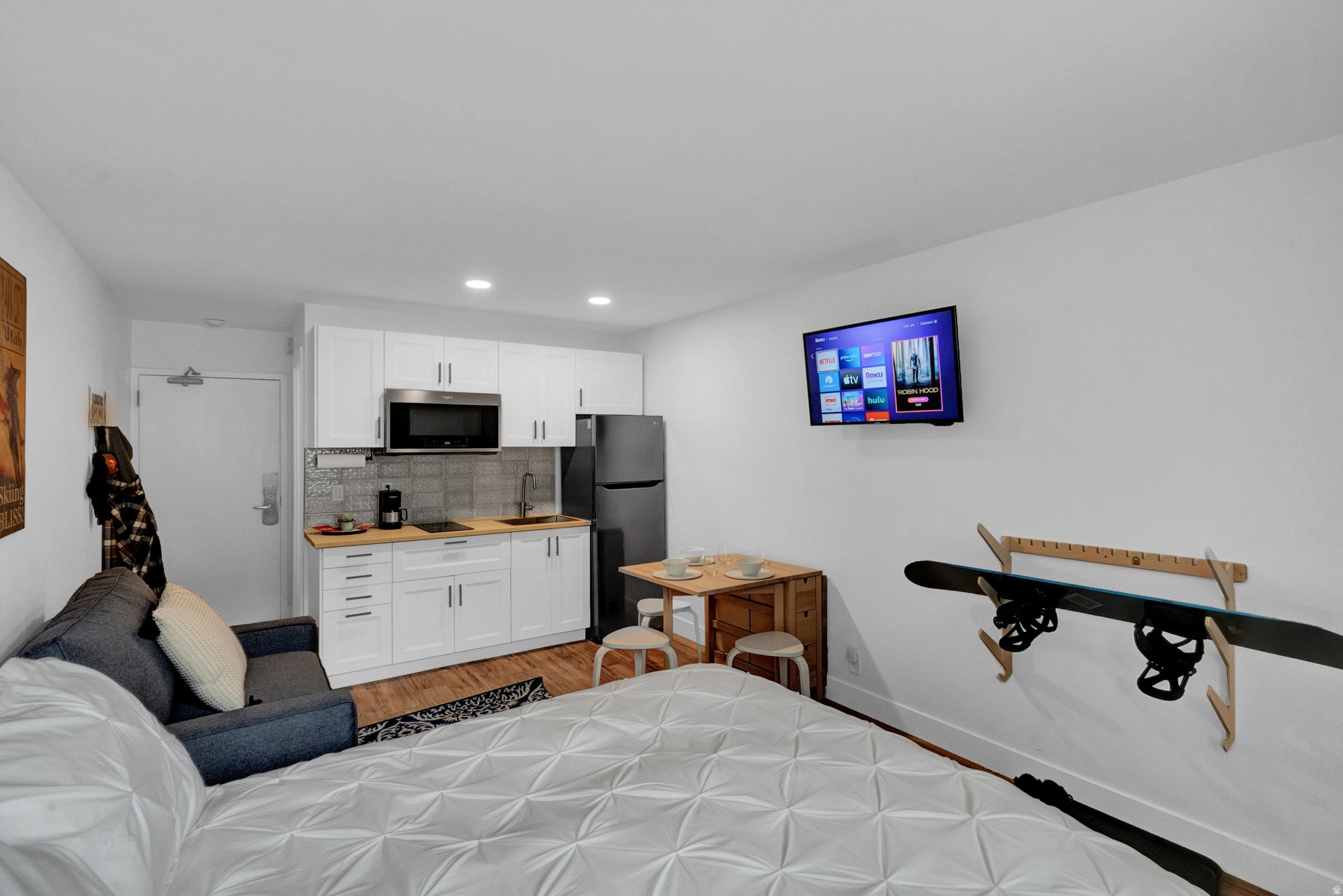 2015 PROSPECTOR AVE #109