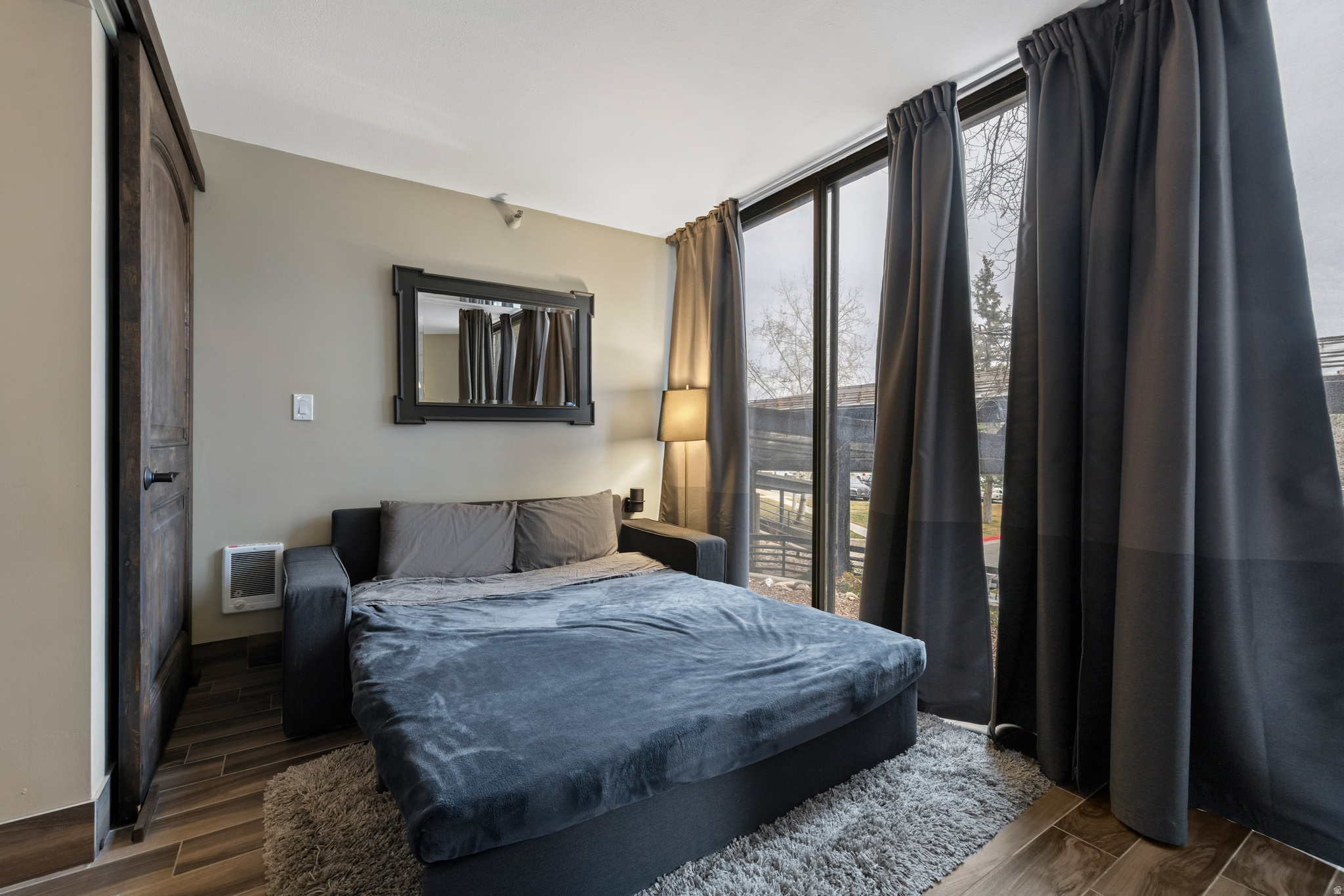 1485 EMPIRE AVE #202