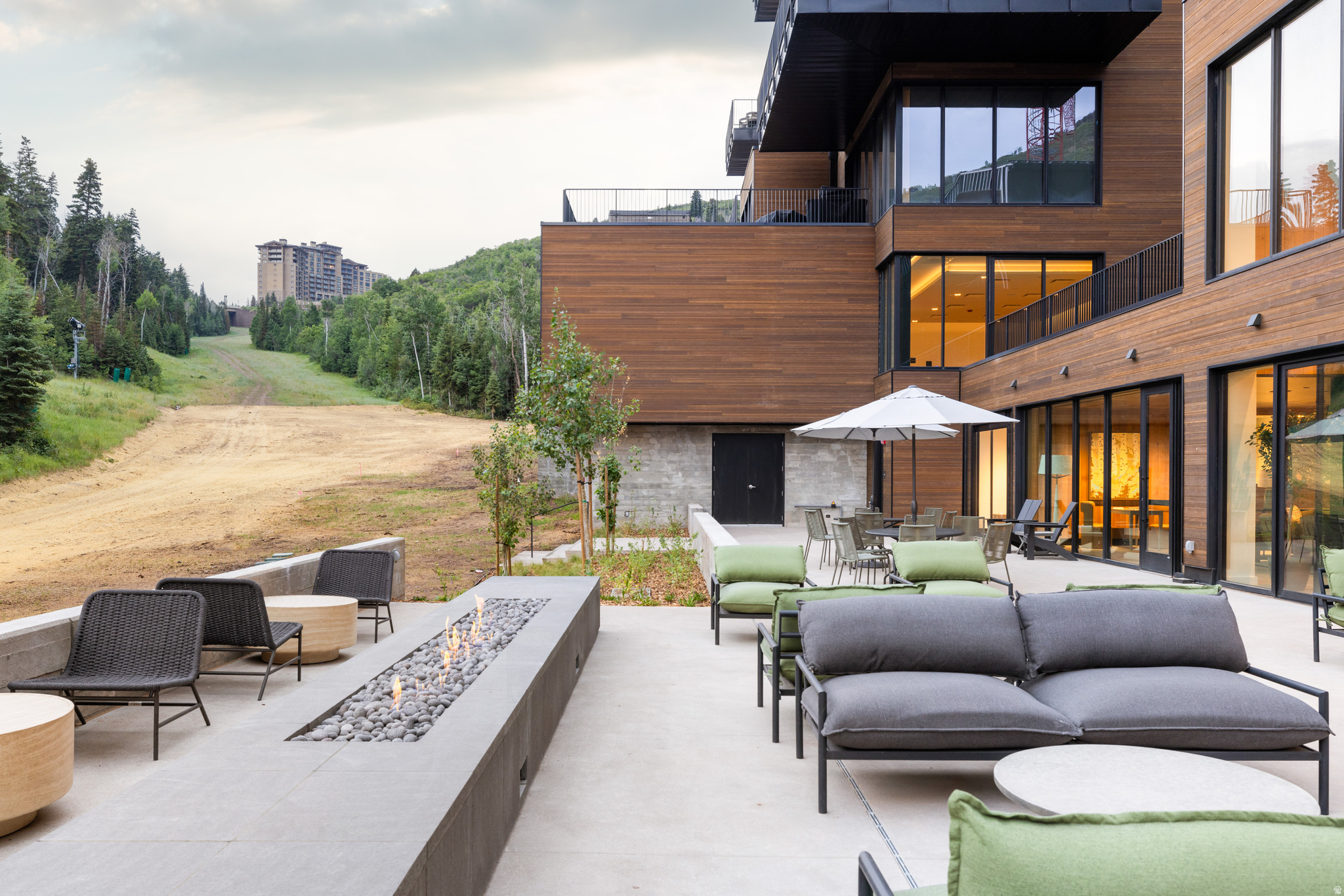 3267 W DEER HOLLOW RD #2503