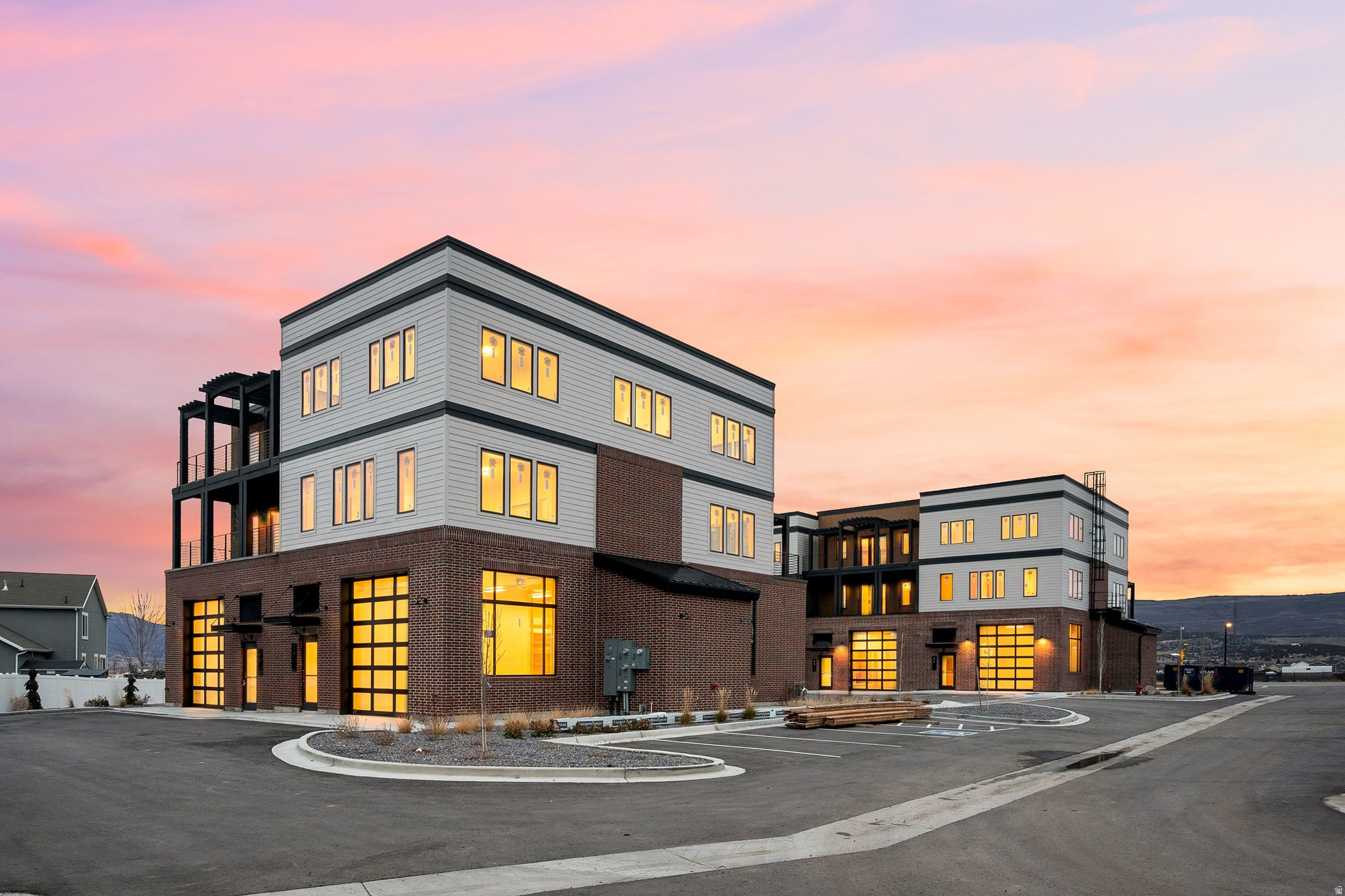 1922 S HIGHWAY 40 #40