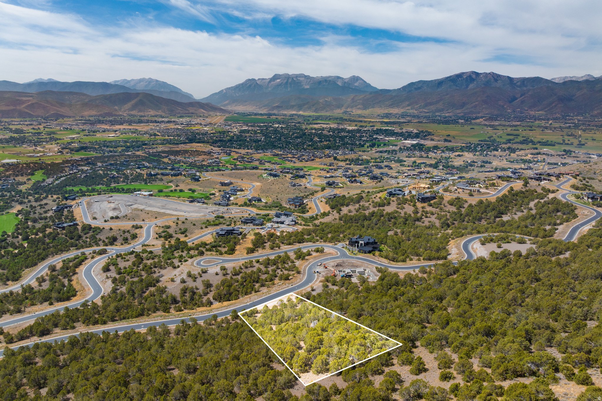 2905 E LA SAL PEAK DR Unit: 607