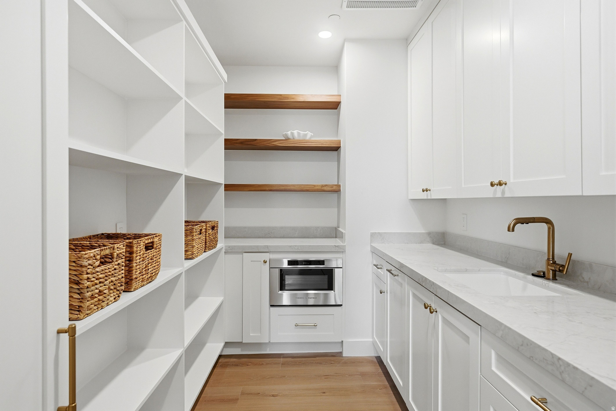 1922 S HIGHWAY 40 #2