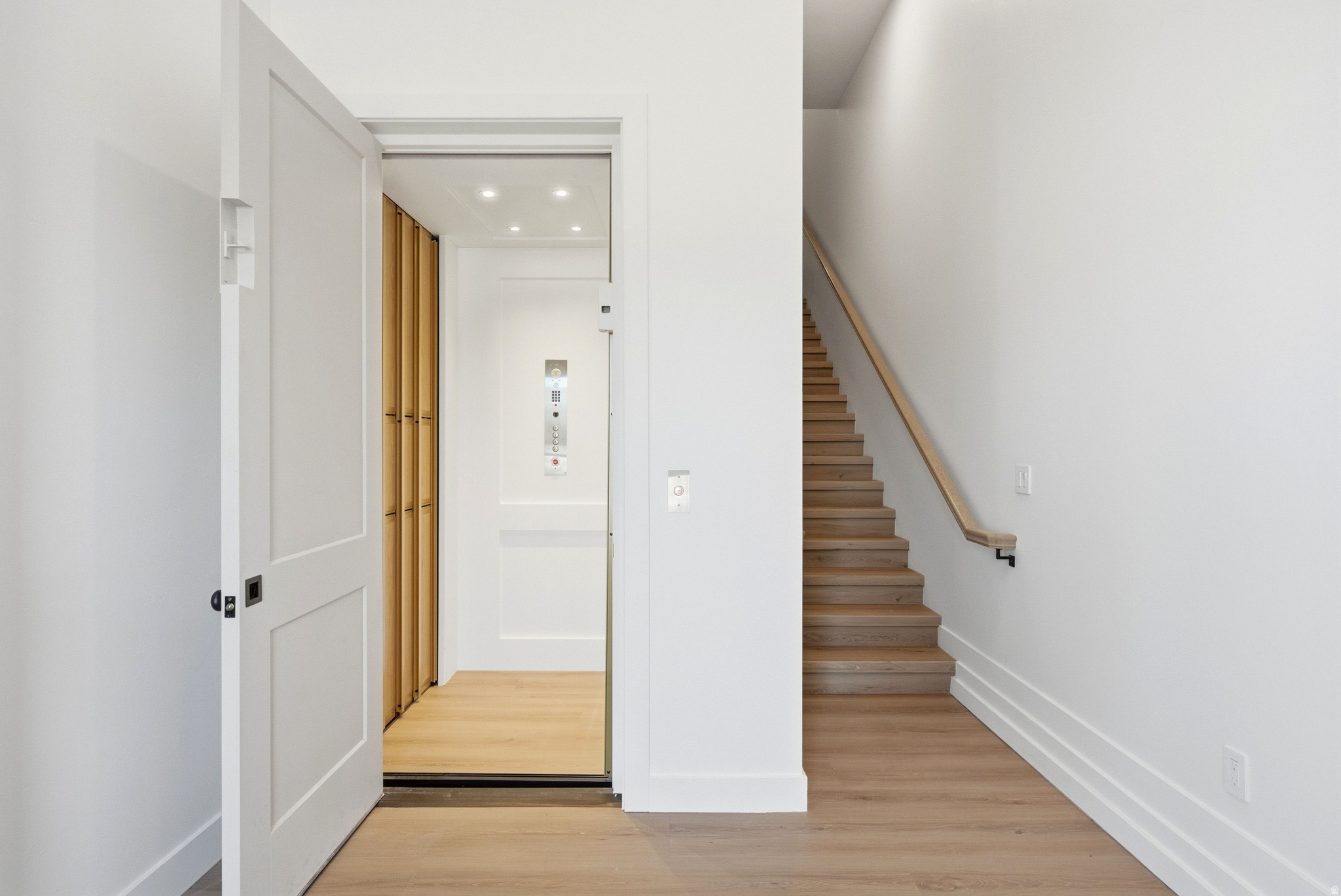 1922 S HIGHWAY 40 #2