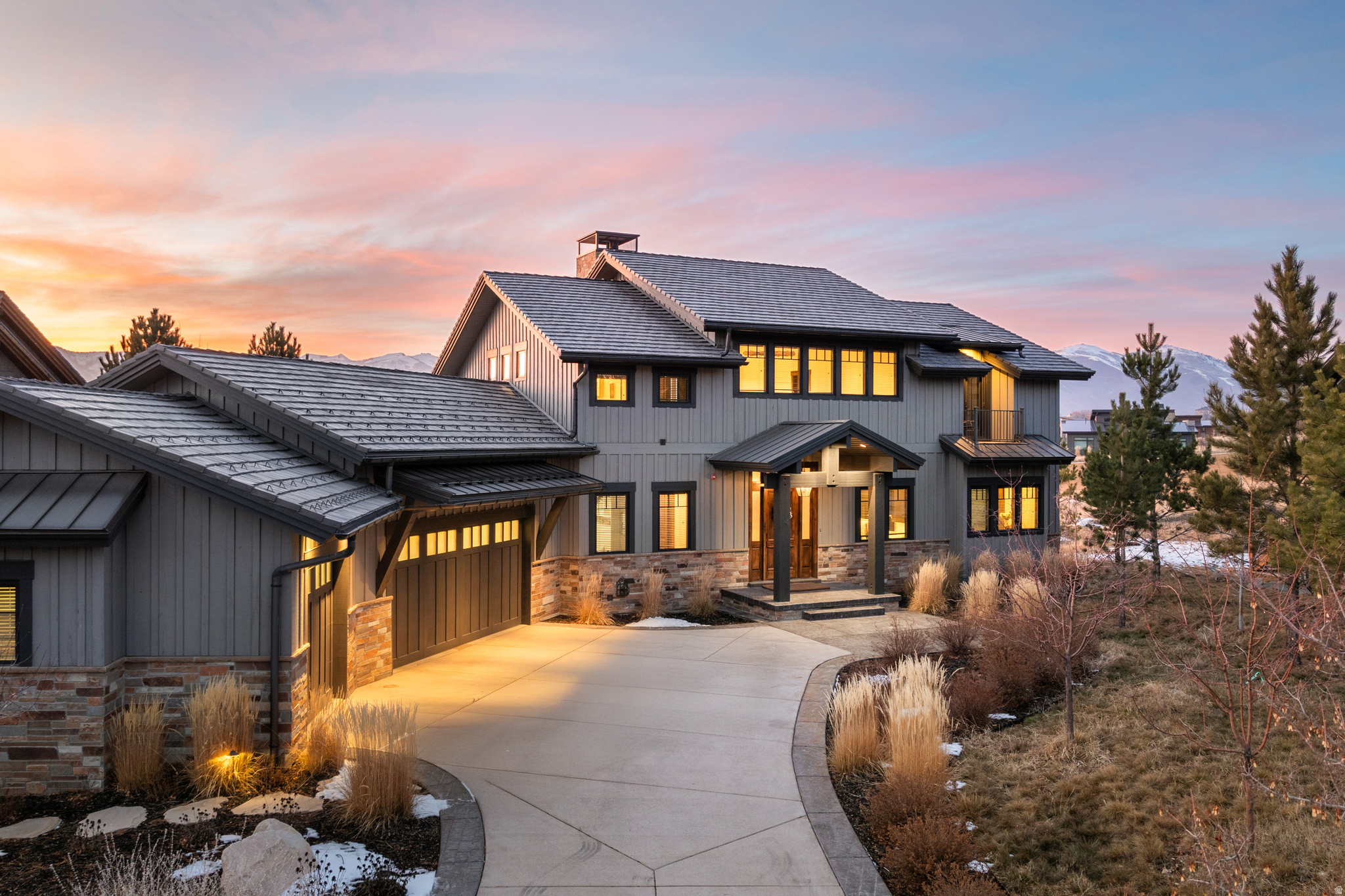 707 N CHIMNEY ROCK RD #247