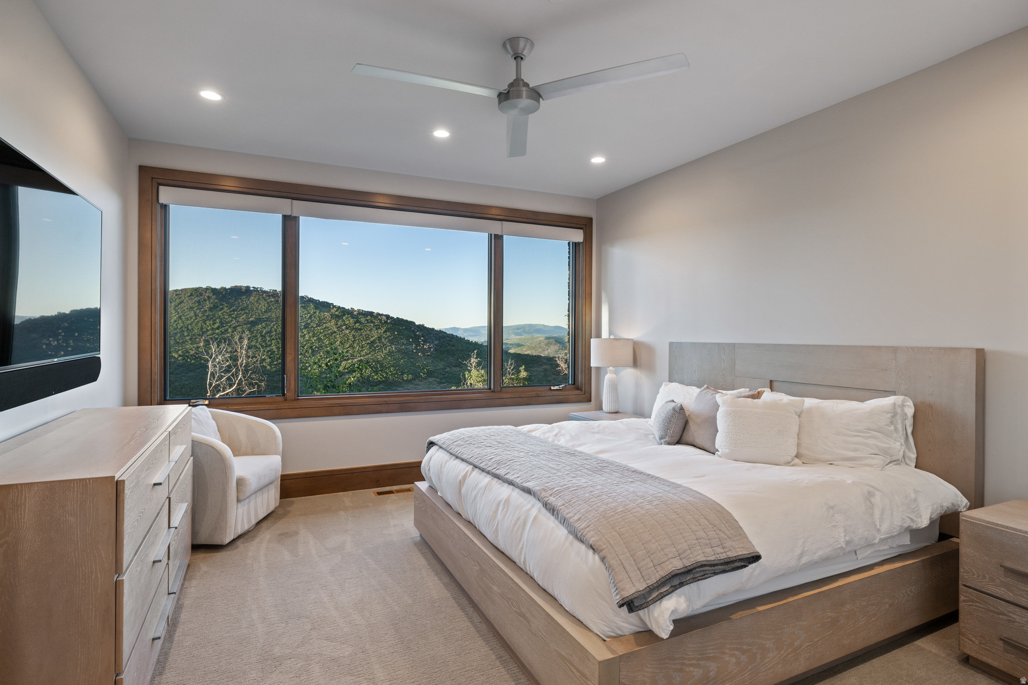 10738 SUMMIT VIEW DR