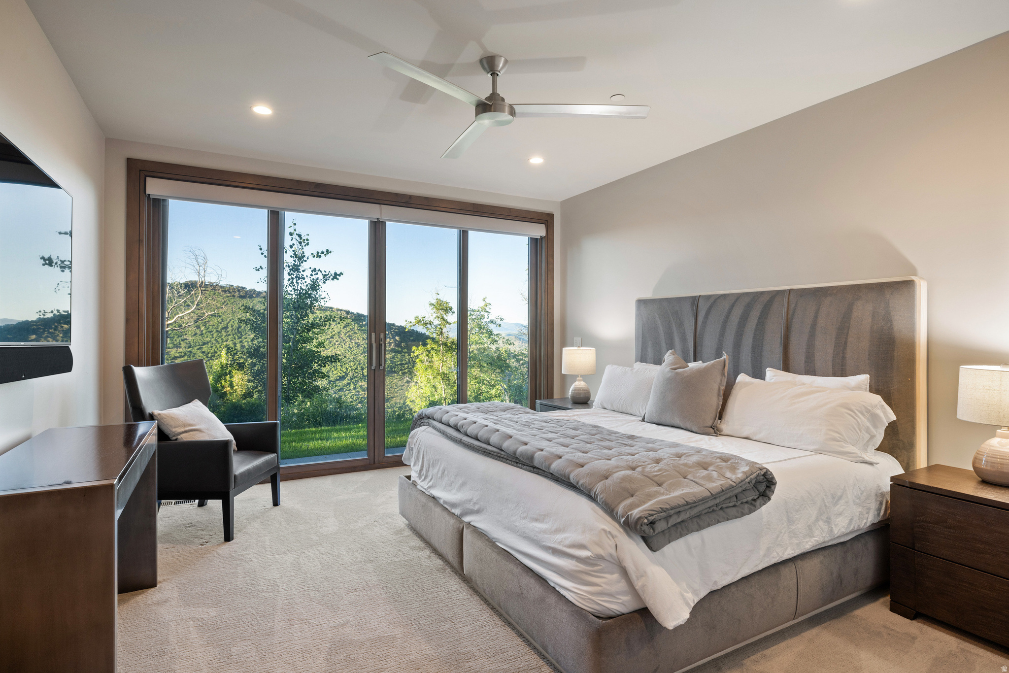 10738 SUMMIT VIEW DR