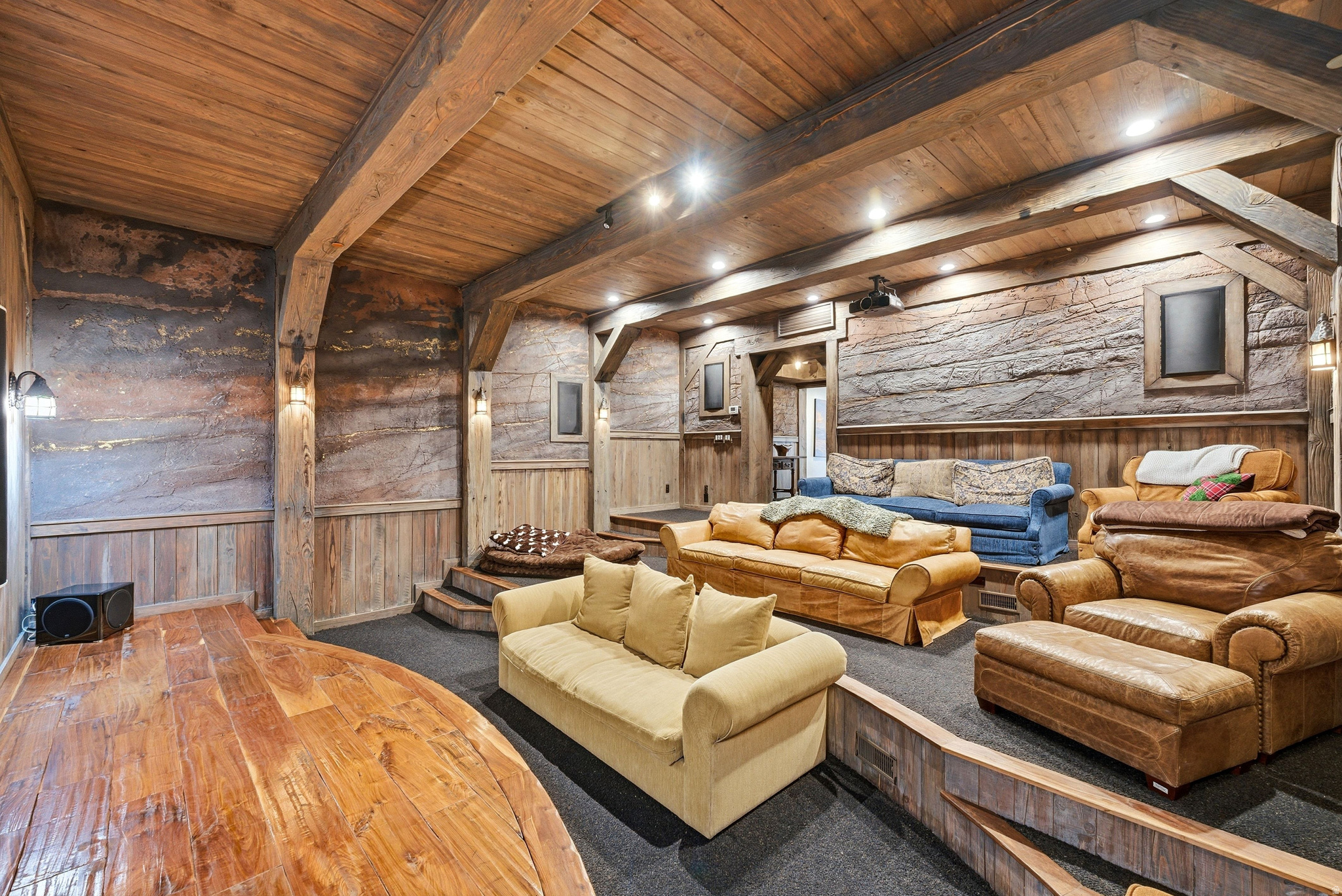 4461 ASPEN CAMP LOOP