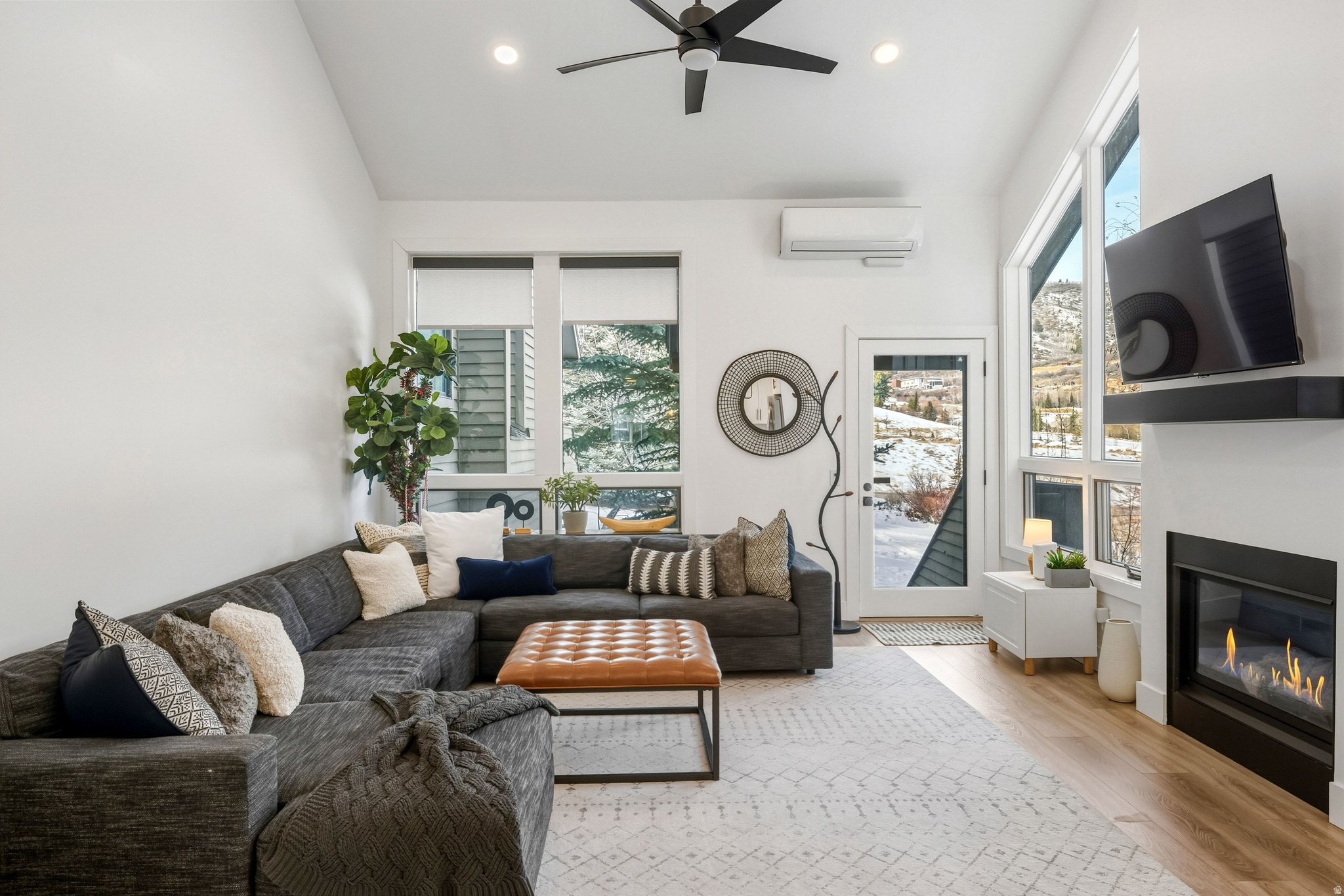 2140 W COMANCHE TRL #41