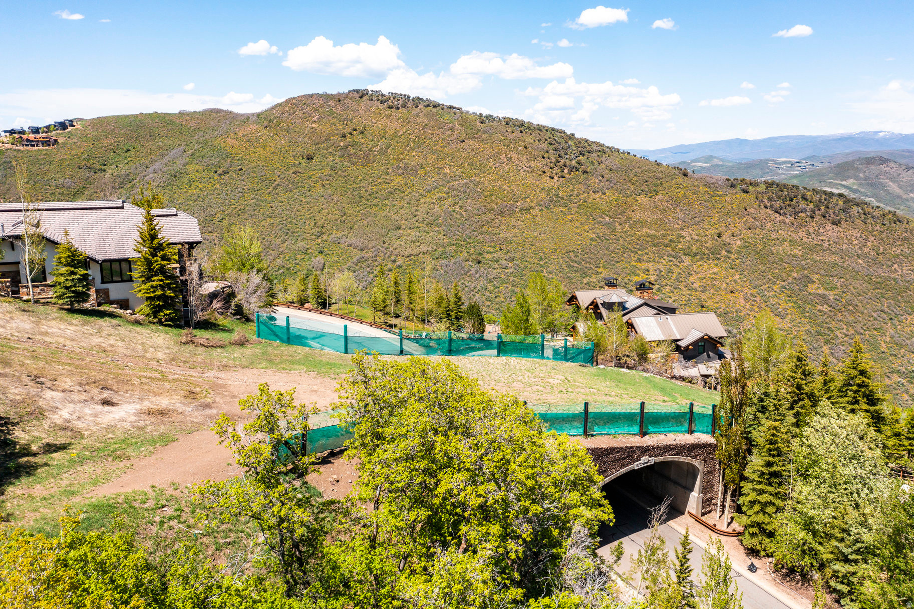 3297 W DEER CREST ESTATES DR Unit: 73