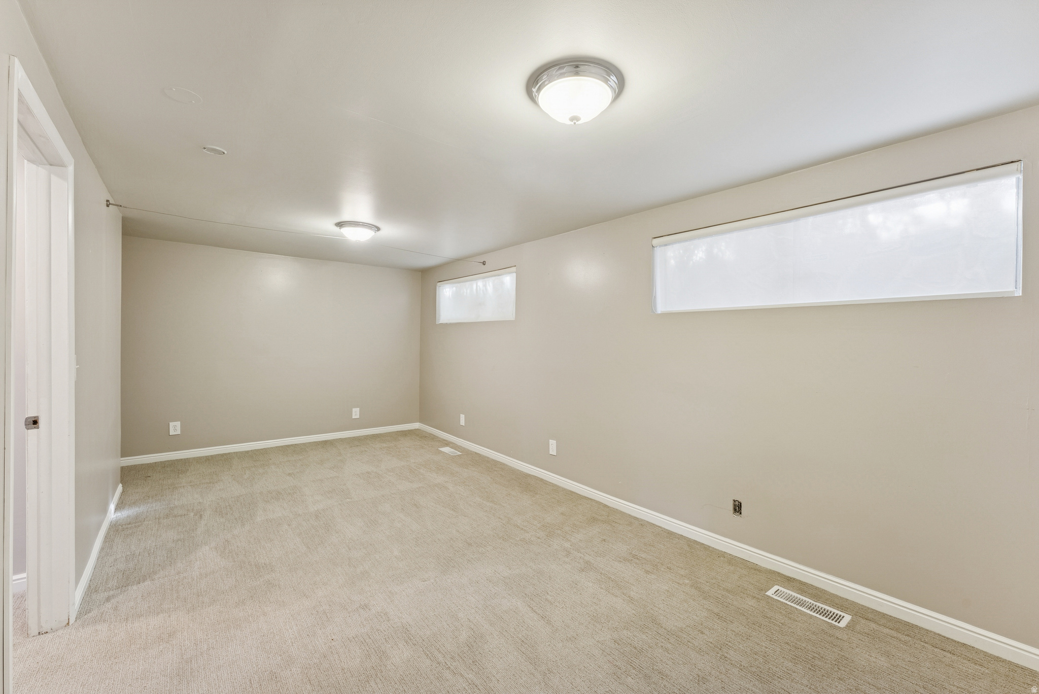 3651 E OAKVIEW DR