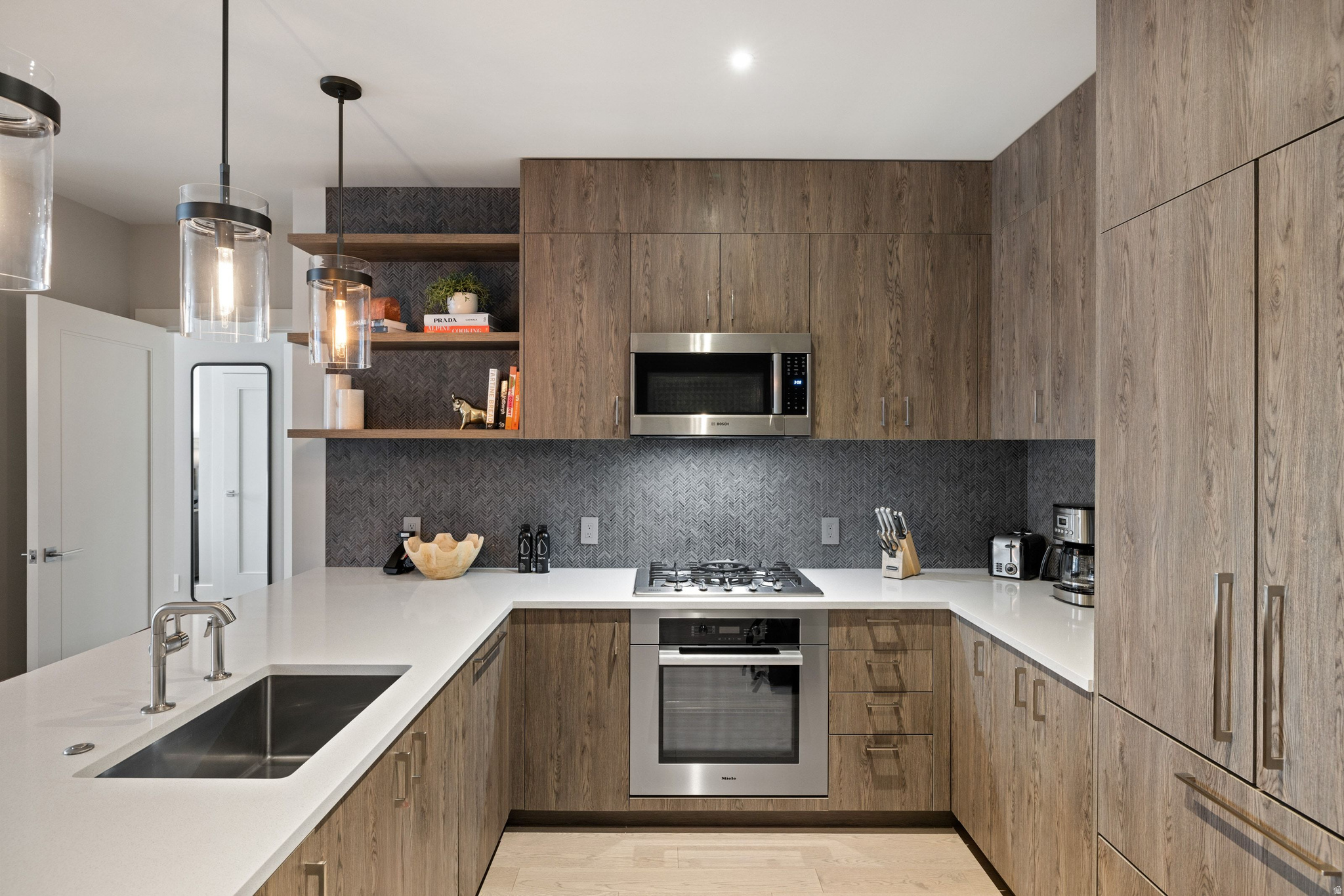 1702 W GLENCOE MOUNTAIN WAY