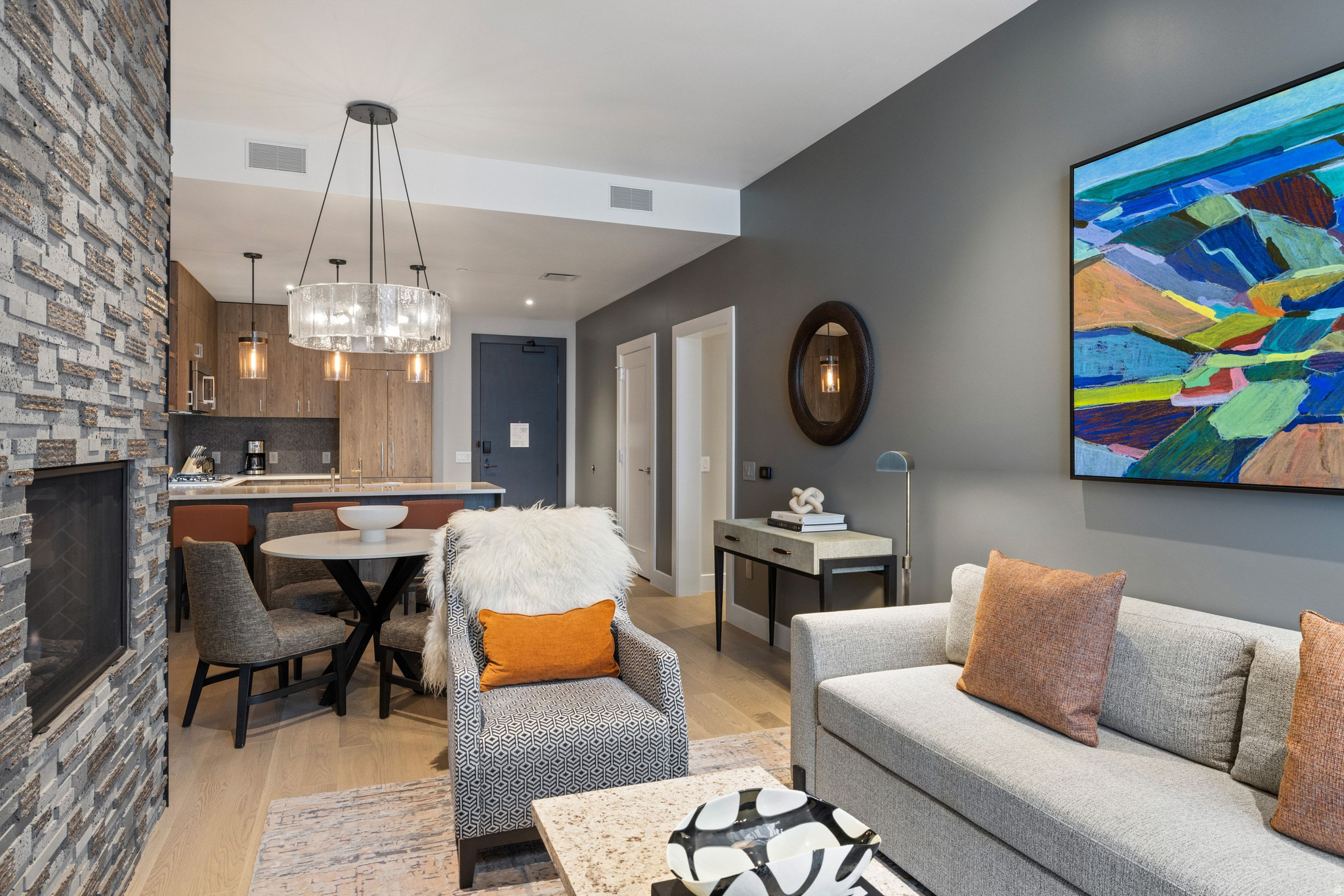 1702 W GLENCOE MOUNTAIN WAY