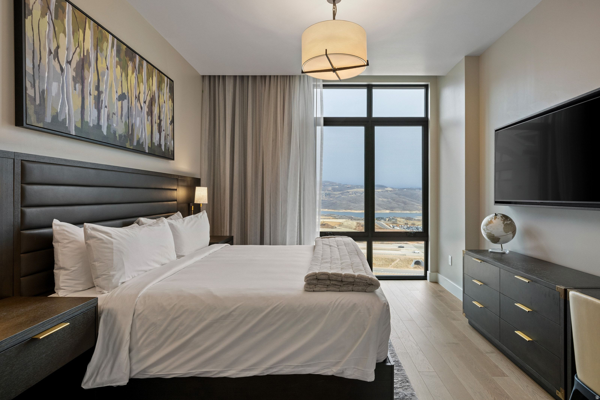 1702 W GLENCOE MOUNTAIN WAY