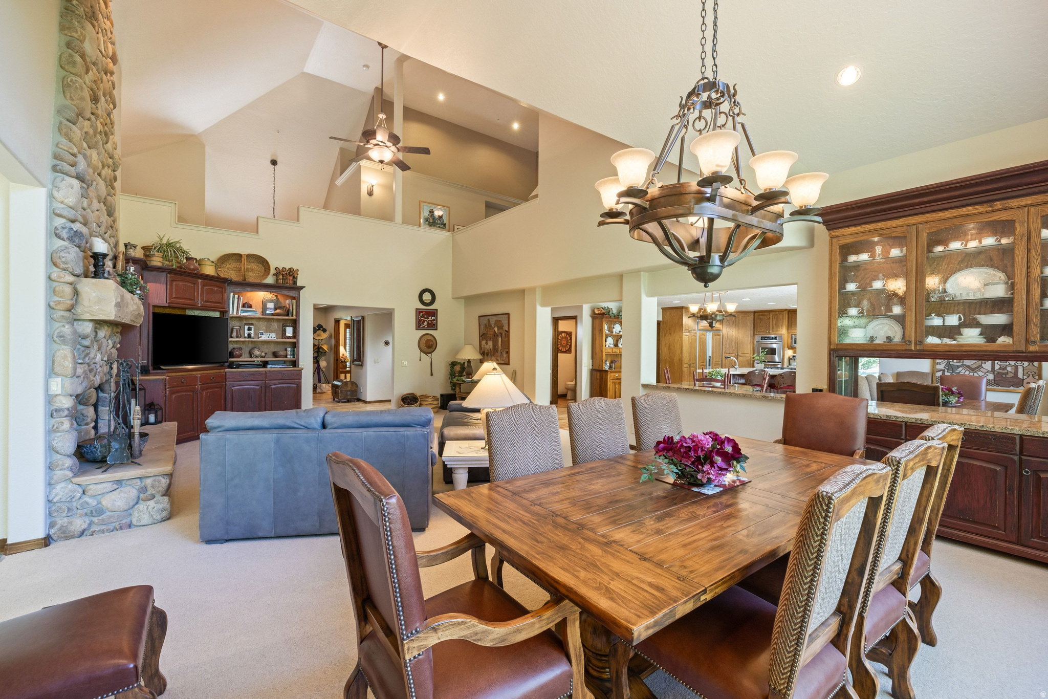 2808 AMERICAN SADDLER DR