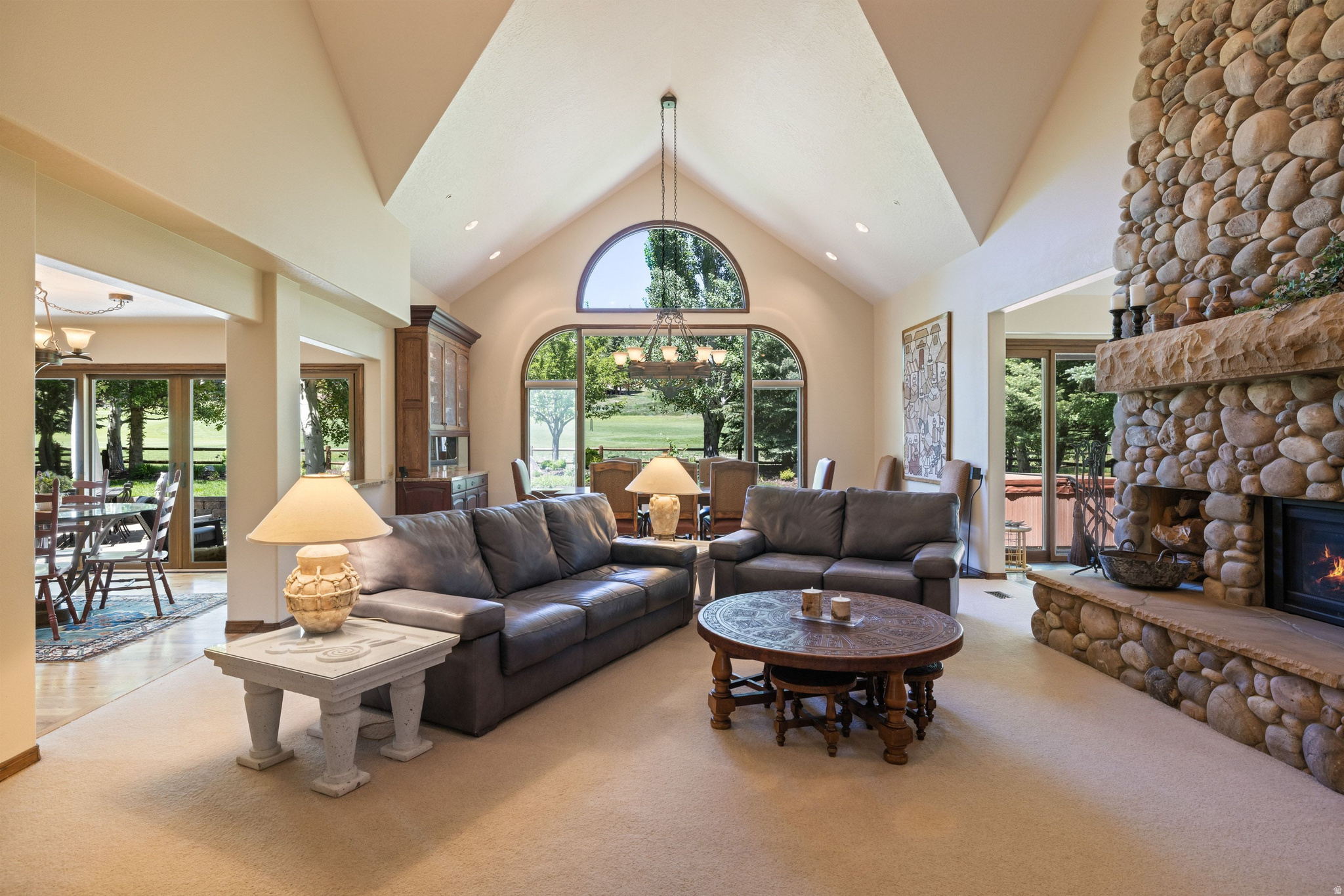 2808 AMERICAN SADDLER DR