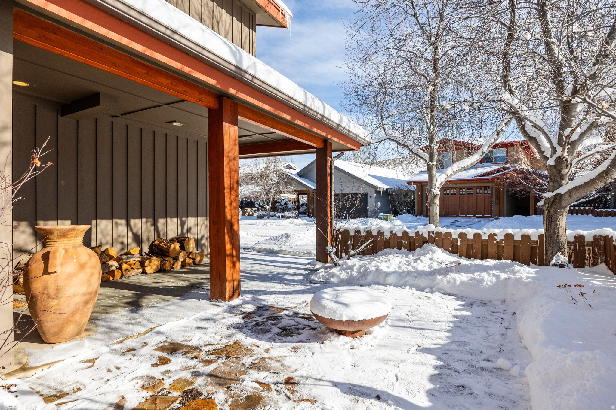 1023 STATION LOOP RD