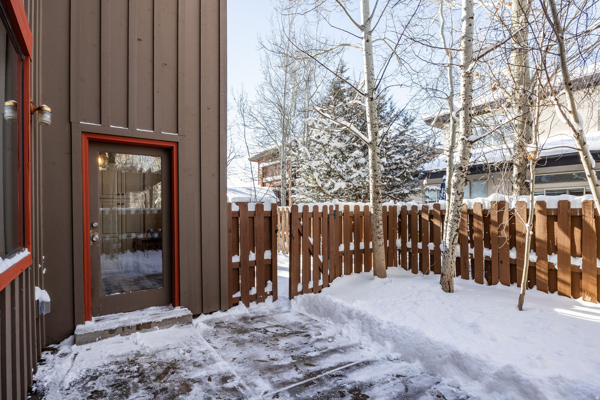 1023 STATION LOOP RD