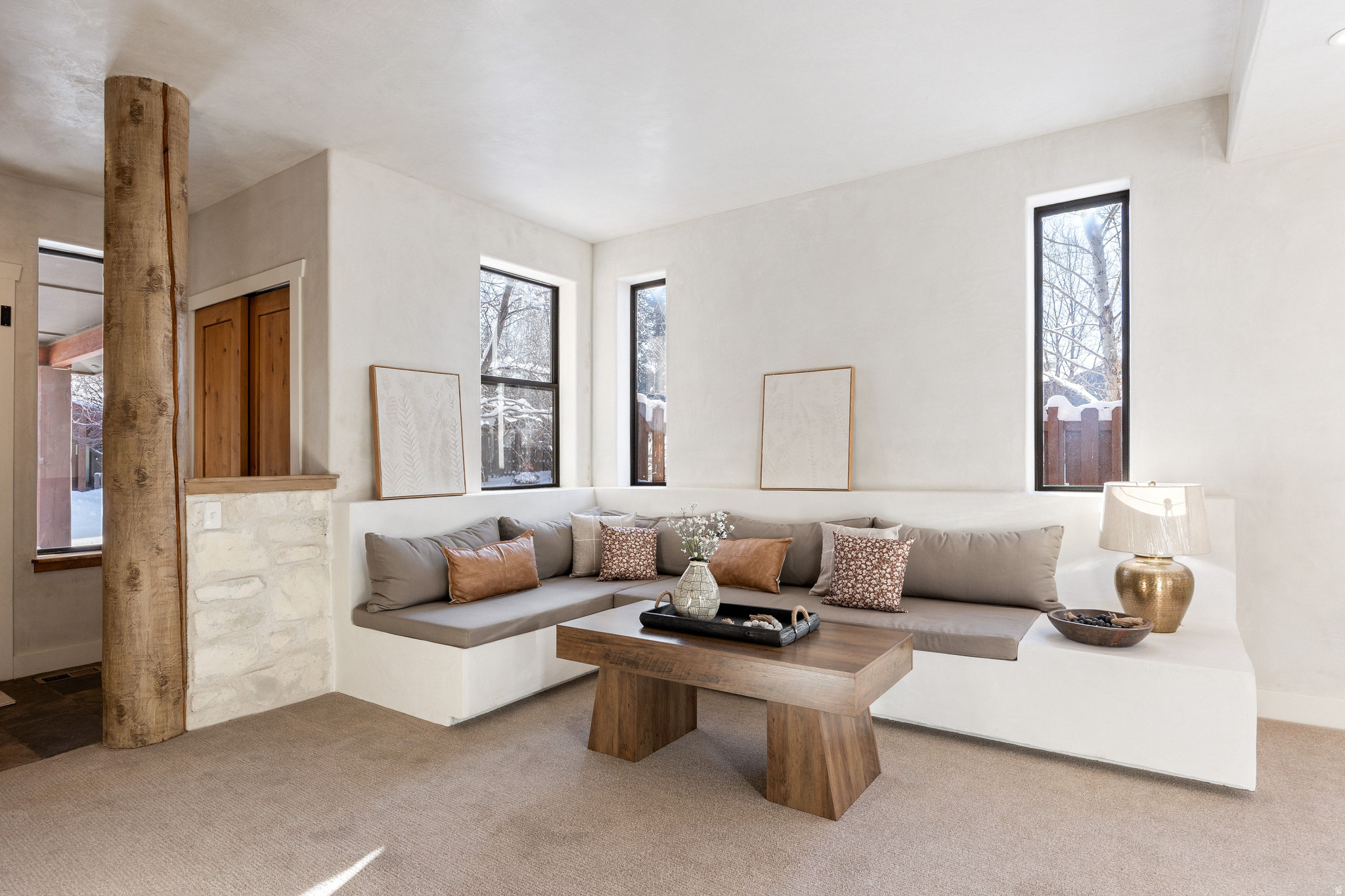 1023 STATION LOOP RD