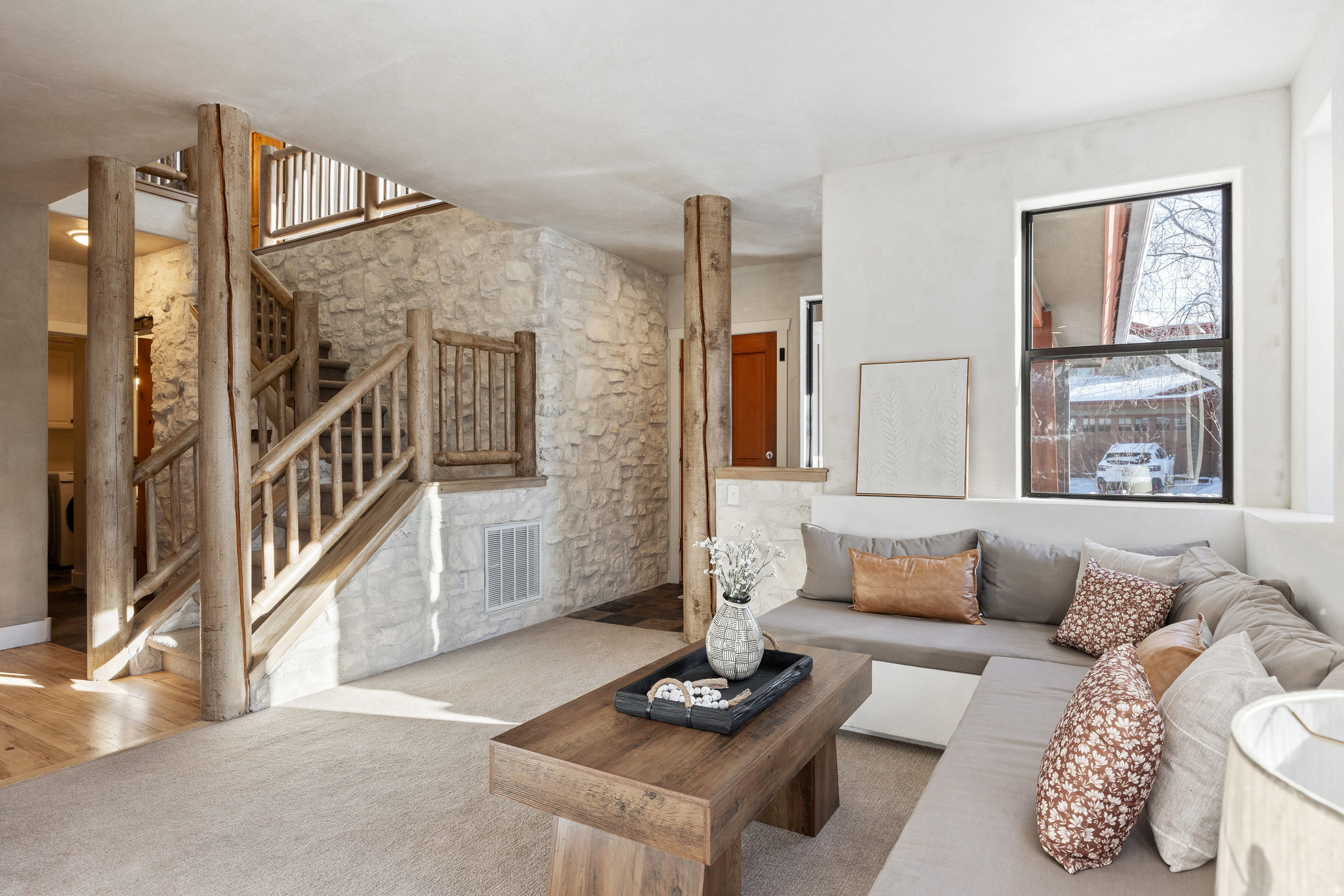 1023 STATION LOOP RD