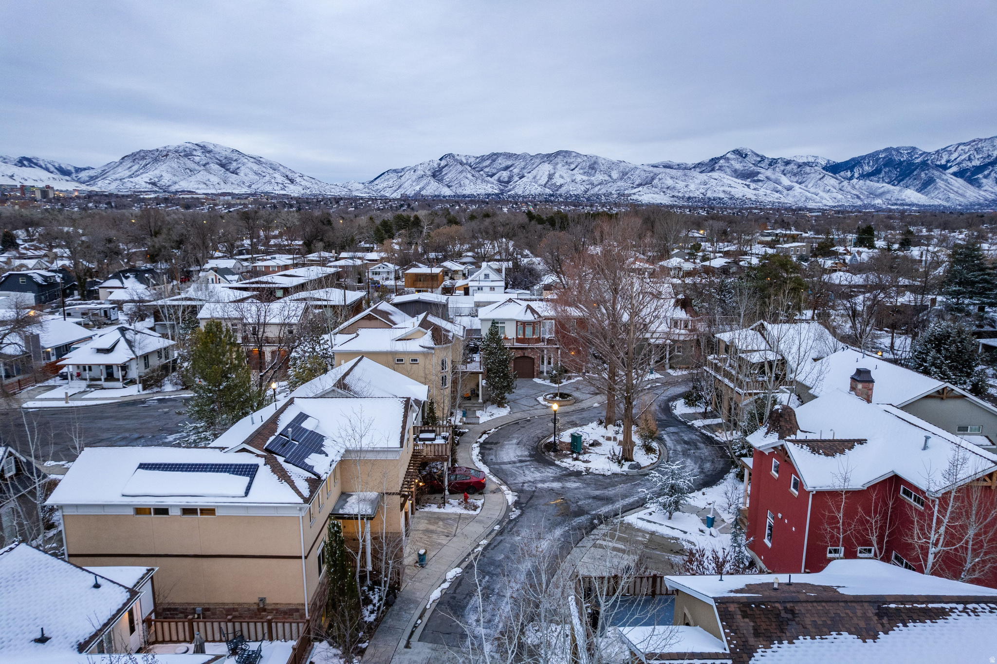 1195 S LIBERTY WELLS PL