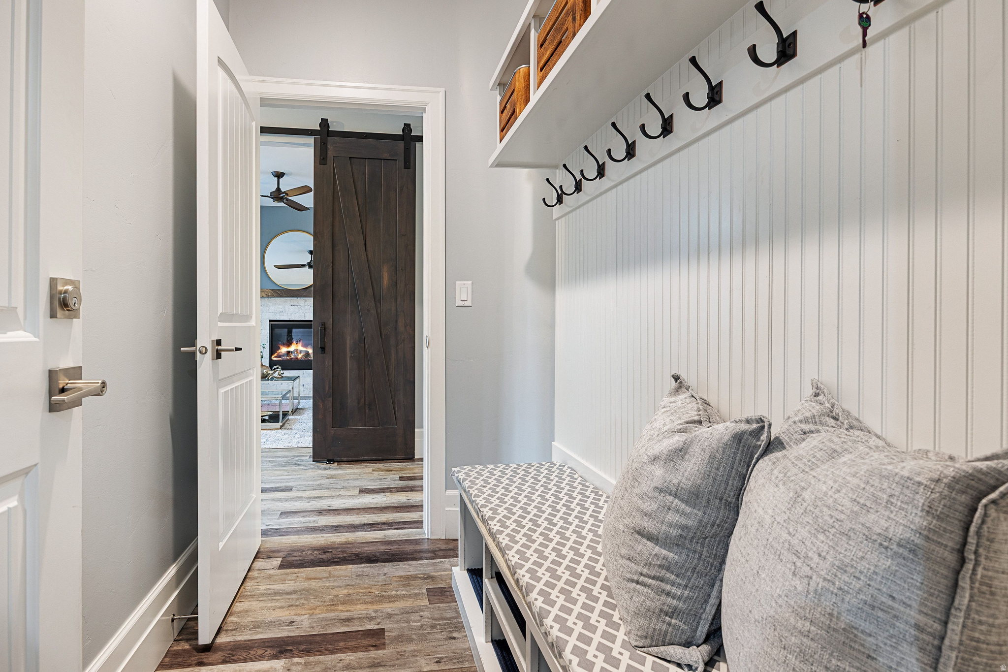 1195 S LIBERTY WELLS PL