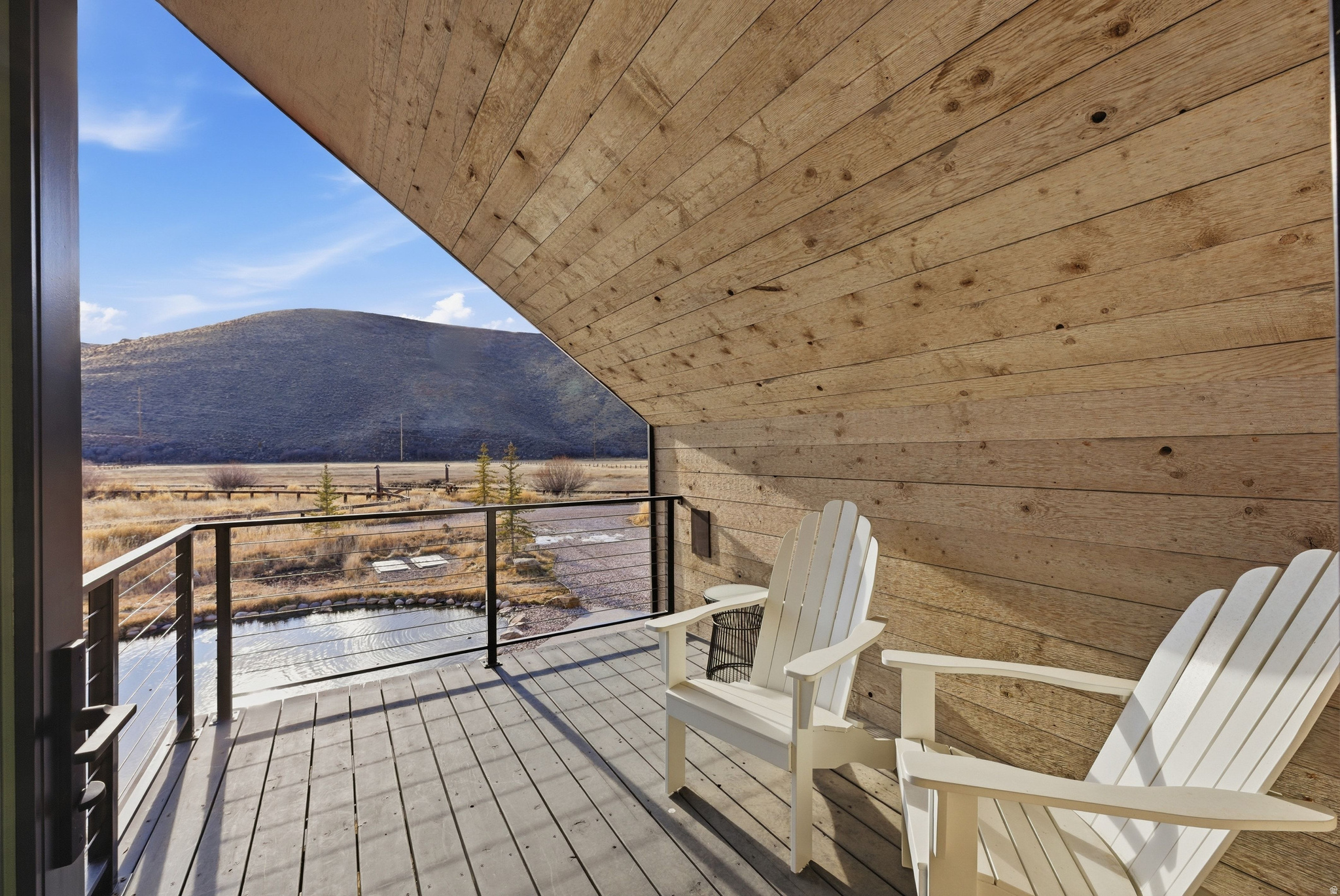 6950 N RIVER VALLEY DR