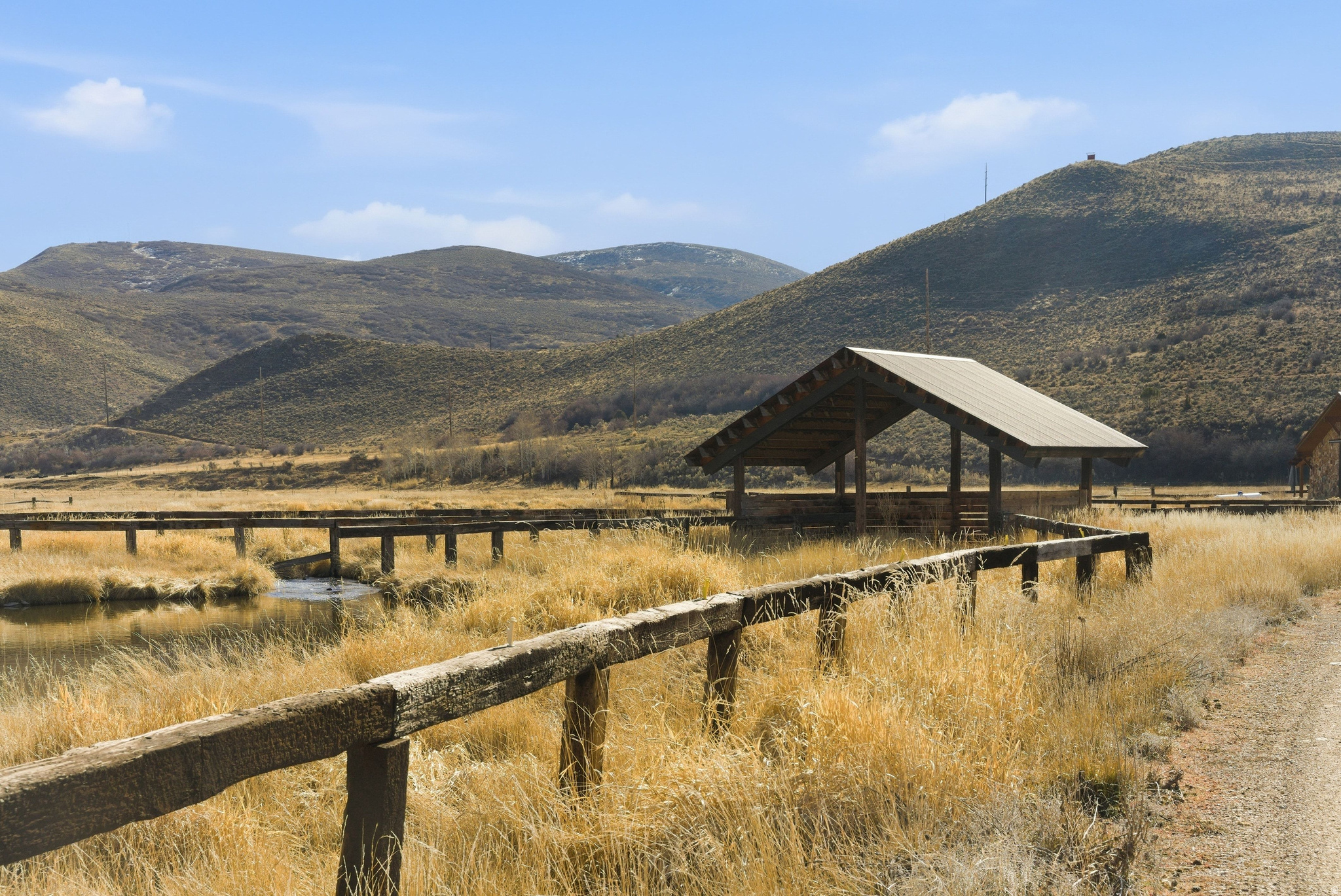 6950 N RIVER VALLEY DR