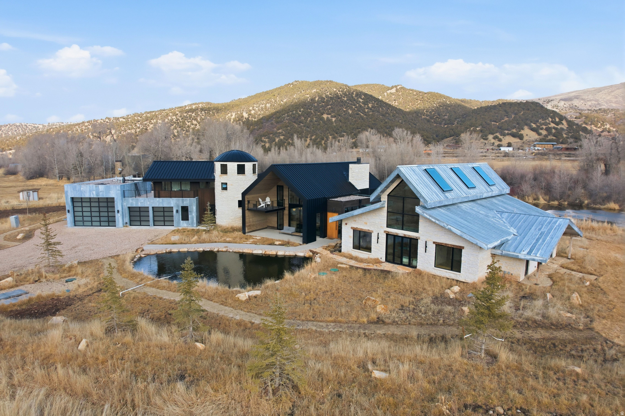 6950 N RIVER VALLEY DR