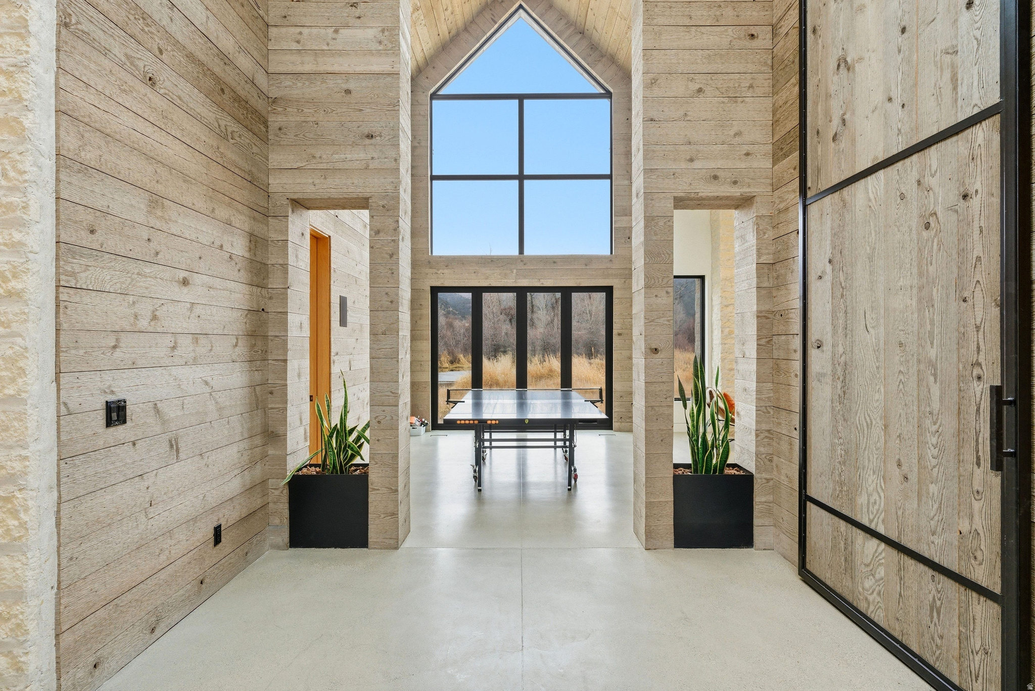 6950 N RIVER VALLEY DR