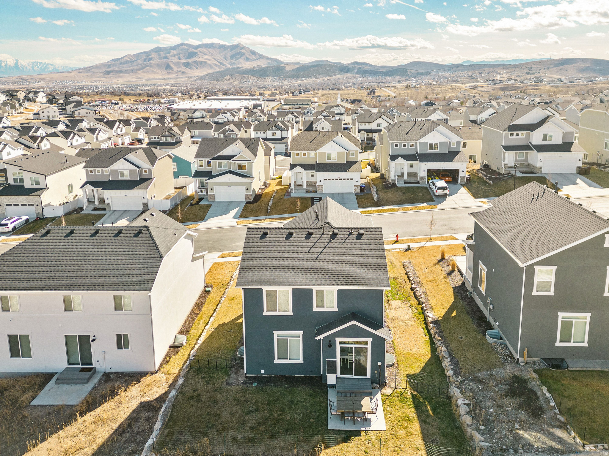 3381 E STILLWATER