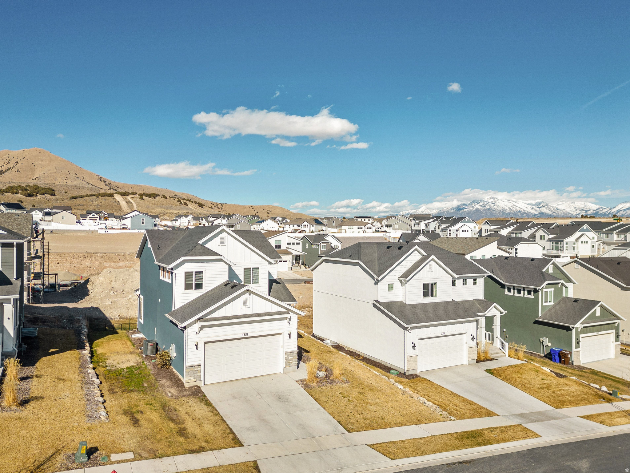 3381 E STILLWATER