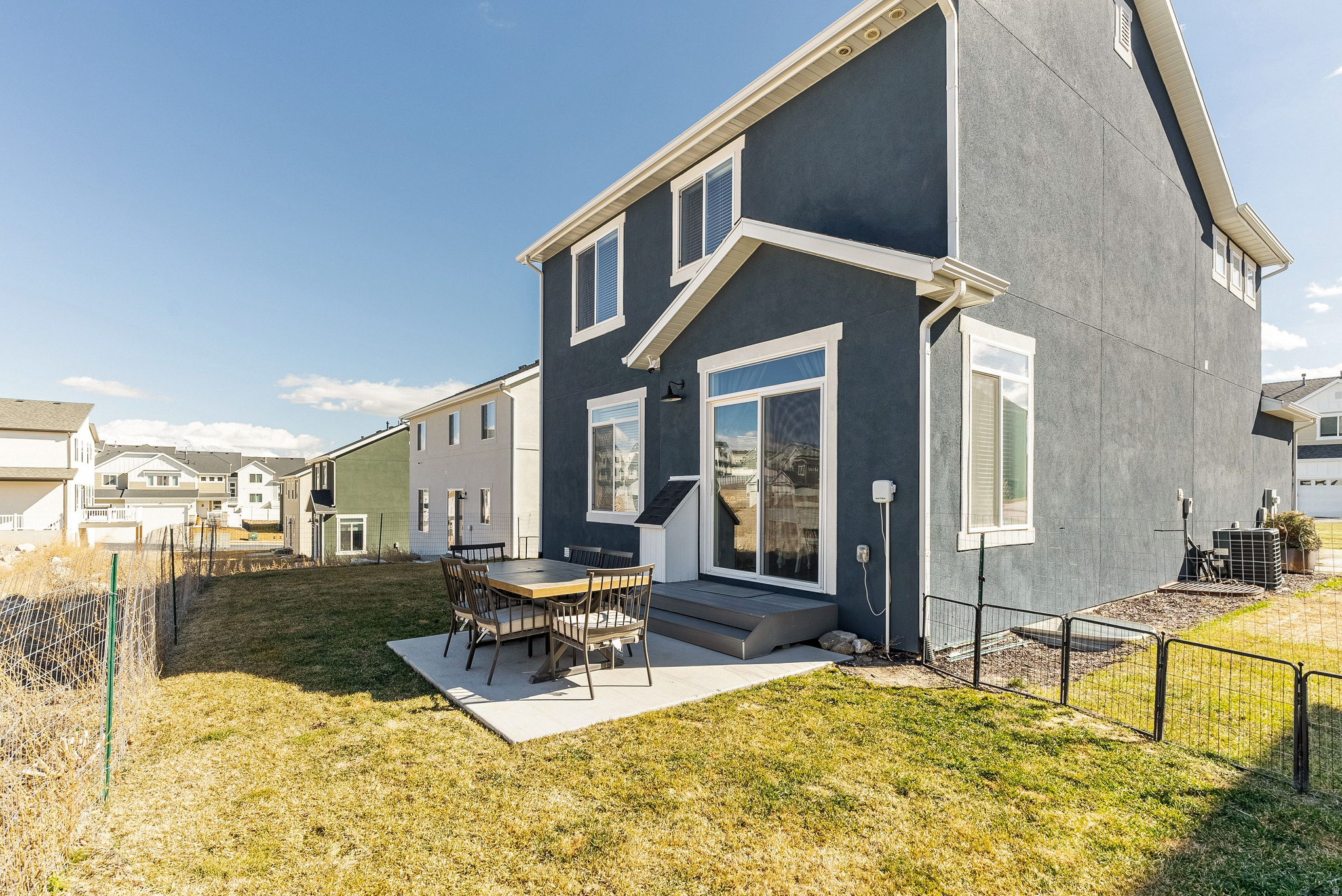3381 E STILLWATER