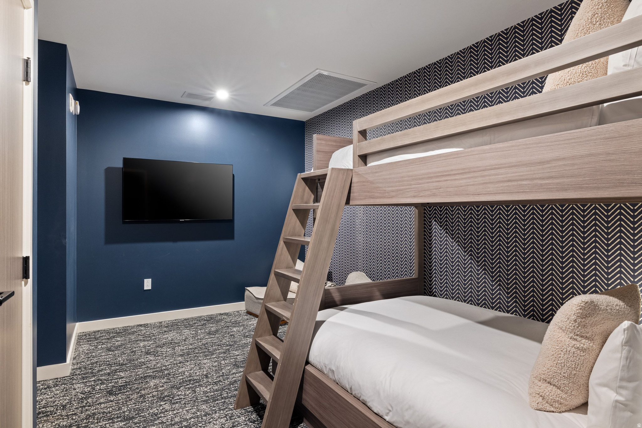 2417 W HIGH MOUNTAIN ROAD #2611