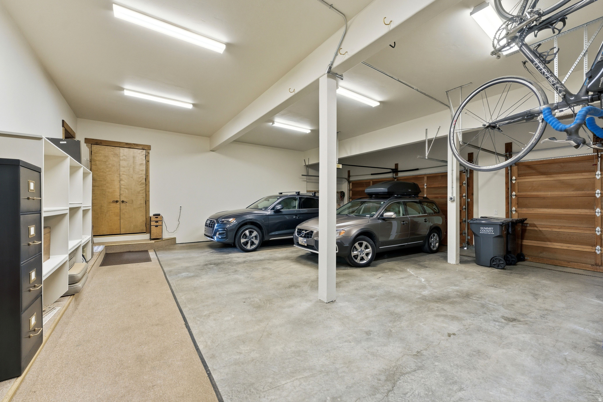 1213 ANGUS CT