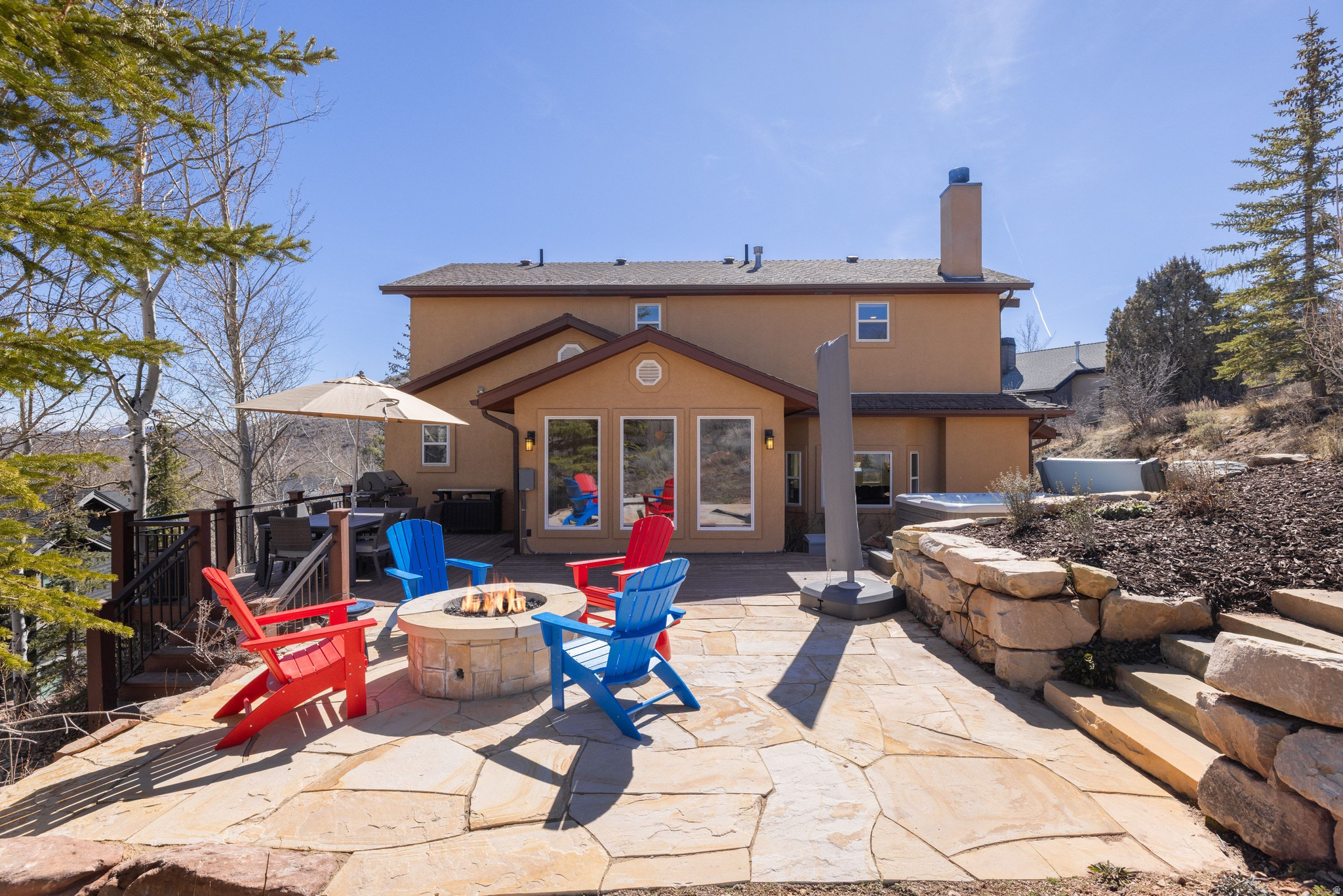 7985 BOOTHILL DR