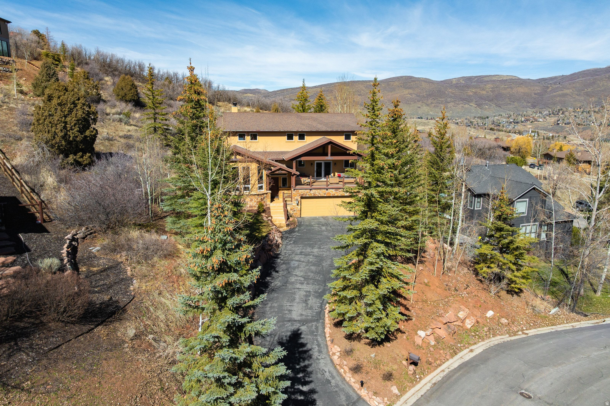 7985 BOOTHILL DR