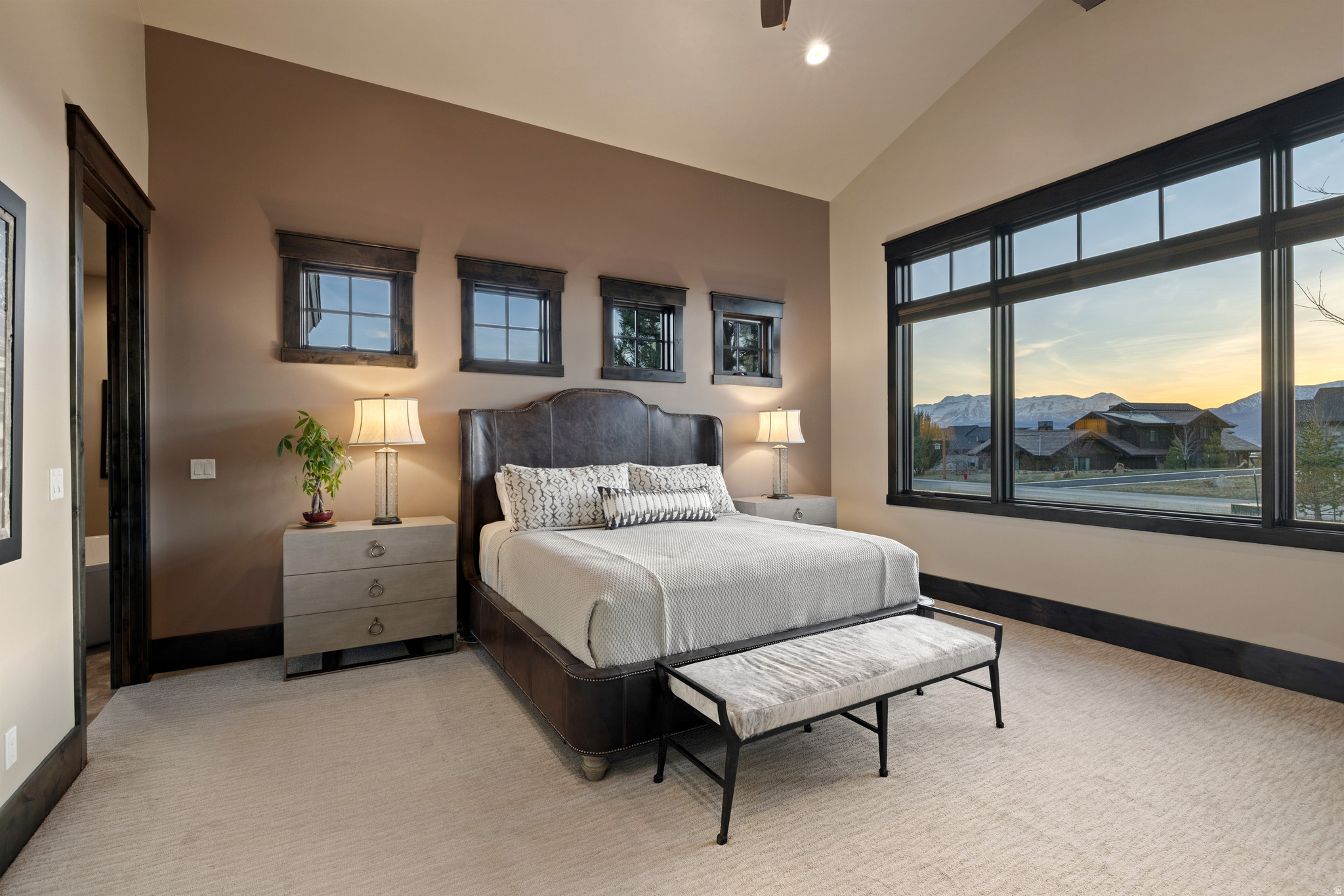 800 N CHIMNEY ROCK RD #256