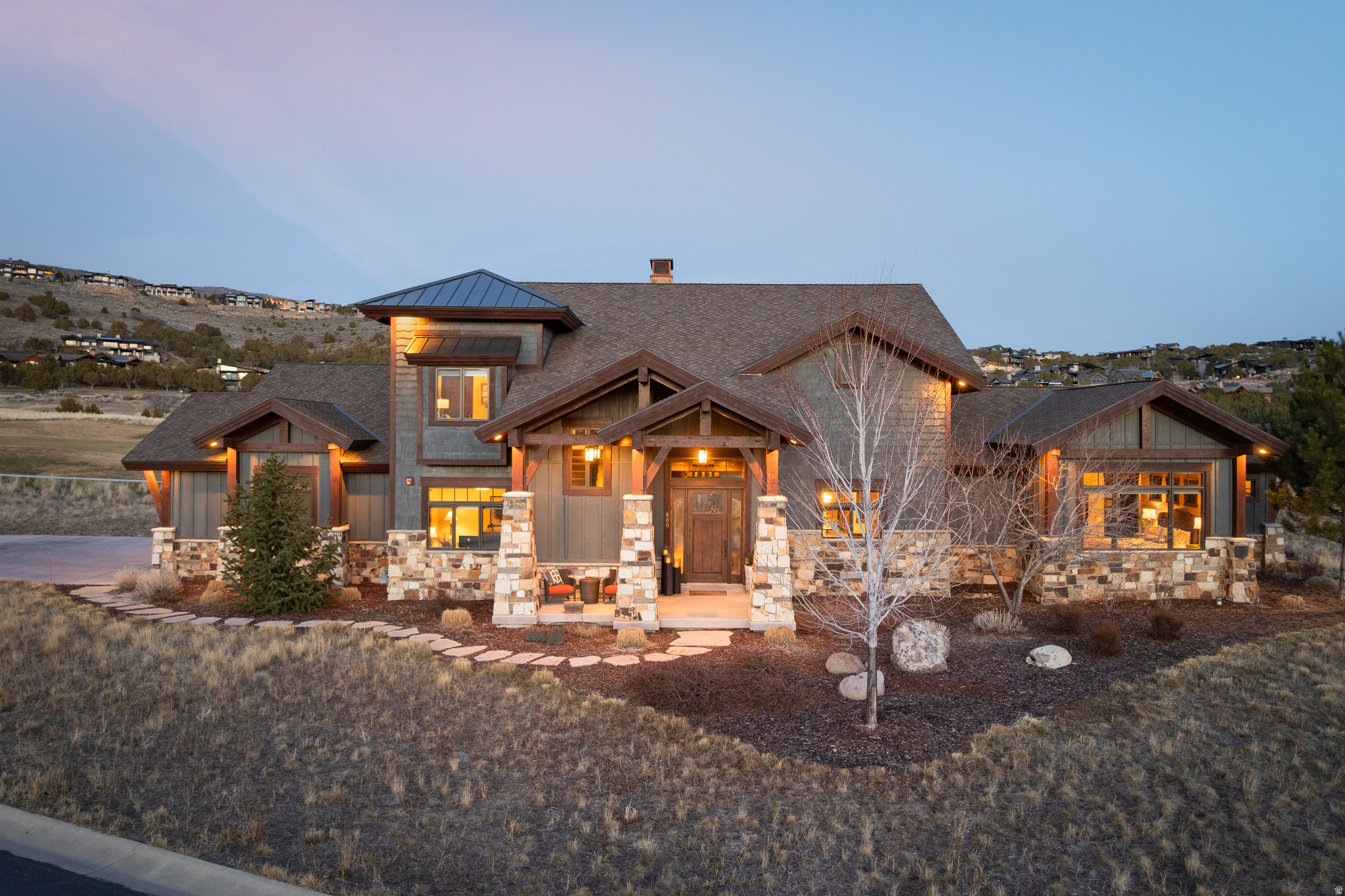 800 N CHIMNEY ROCK RD #256