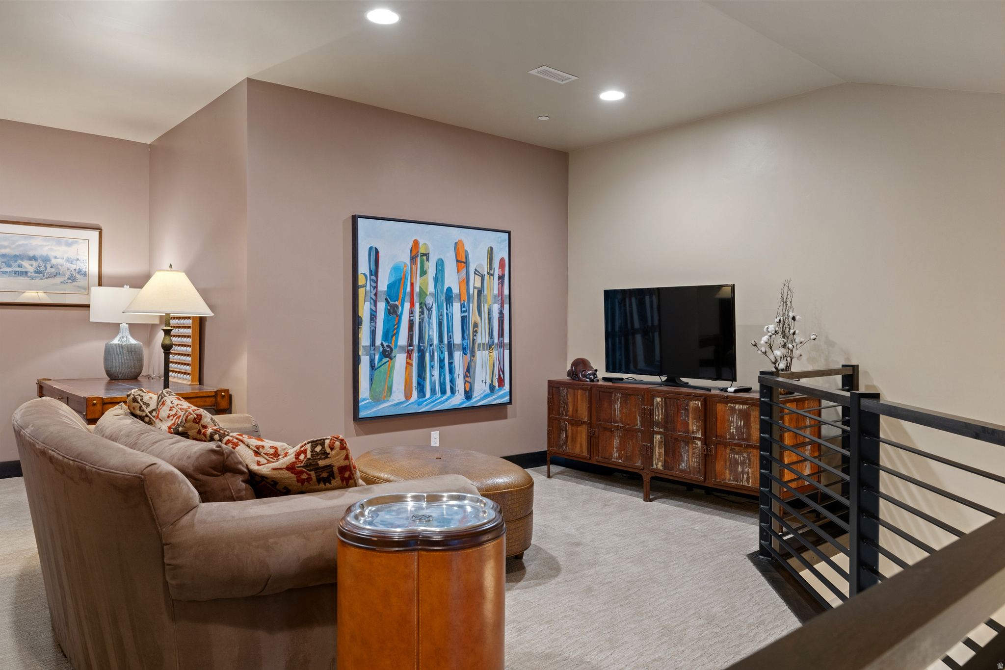 800 N CHIMNEY ROCK RD #256