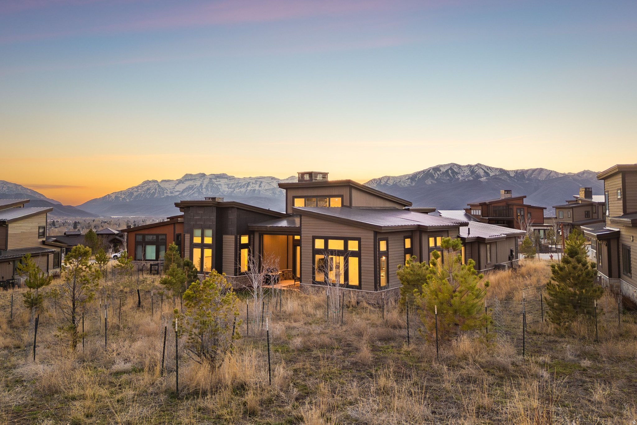 832 N BURRO PEAK CIR #MVV-10