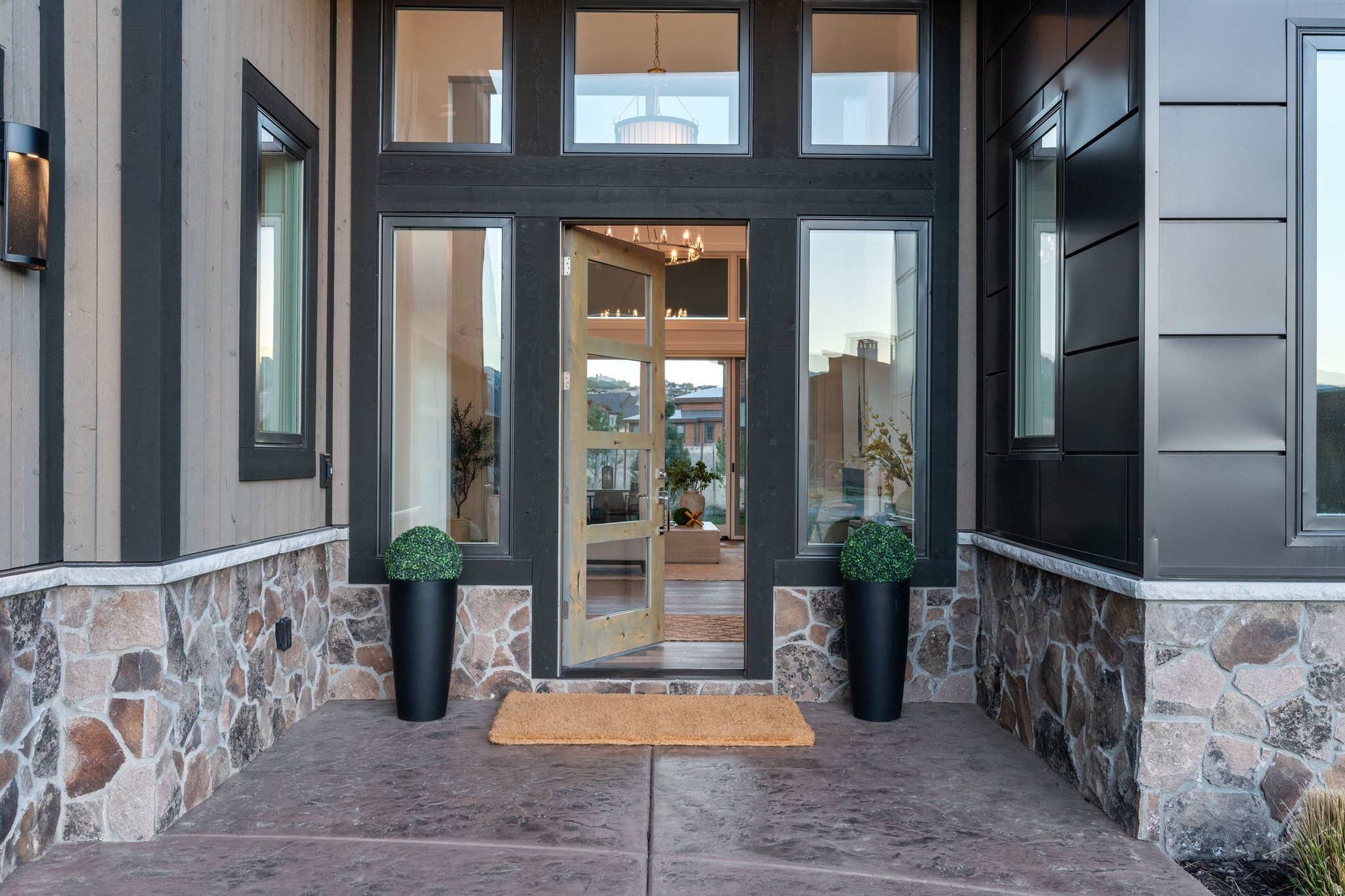 832 N BURRO PEAK CIR #MVV-10