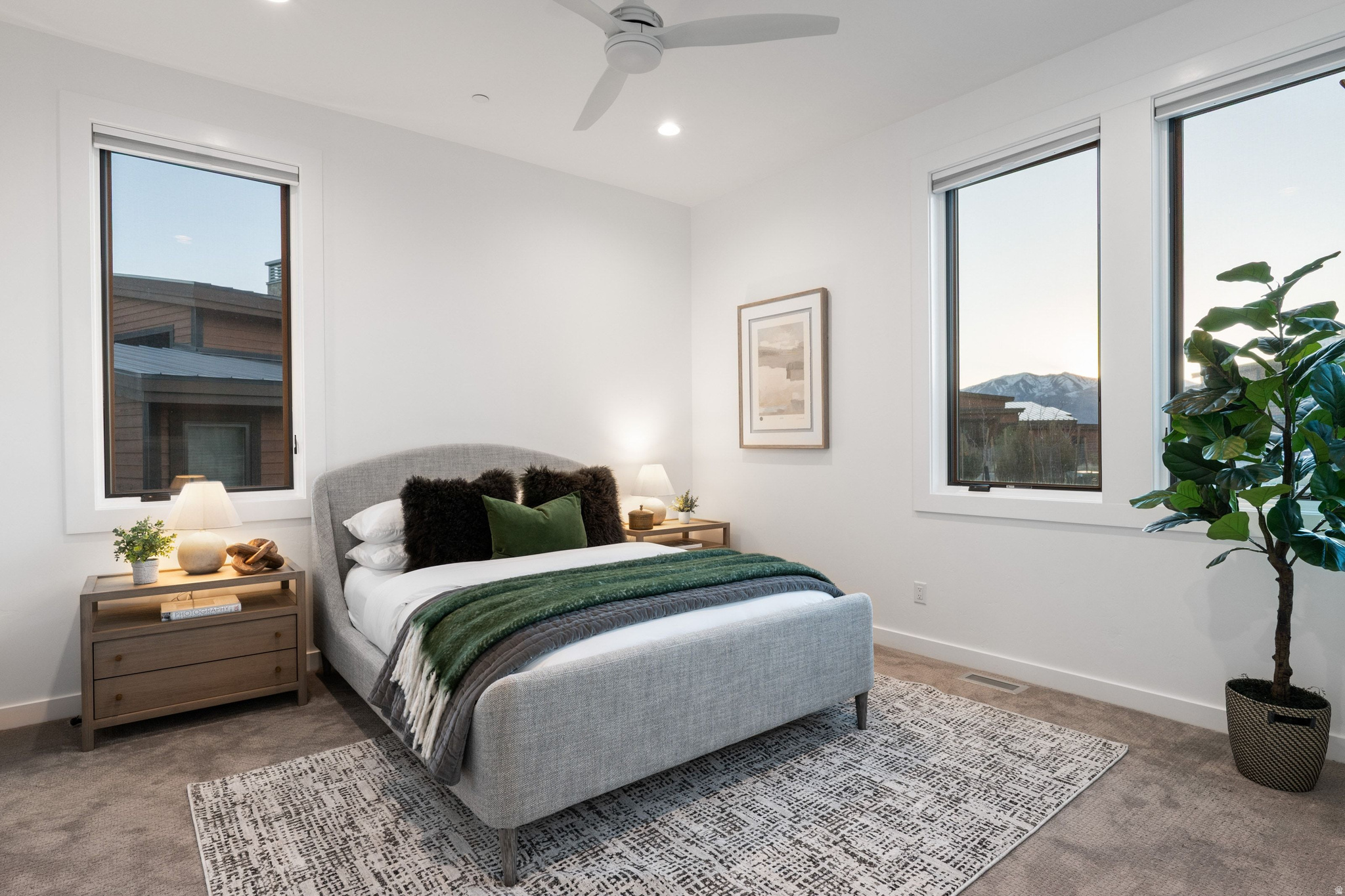 832 N BURRO PEAK CIR #MVV-10