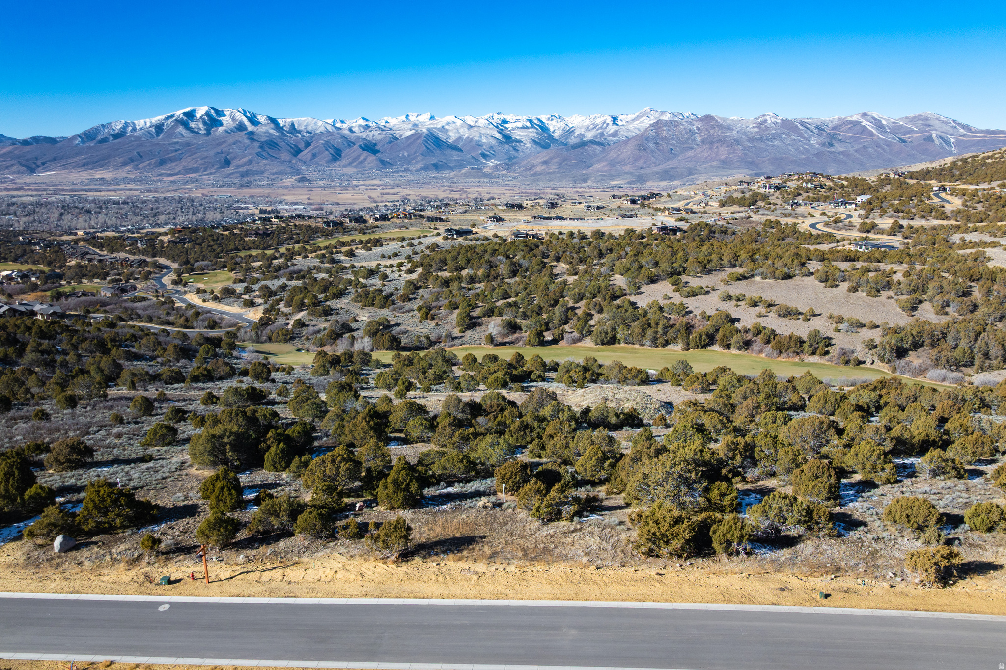 3297 E RED KNOB WAY Unit: 819