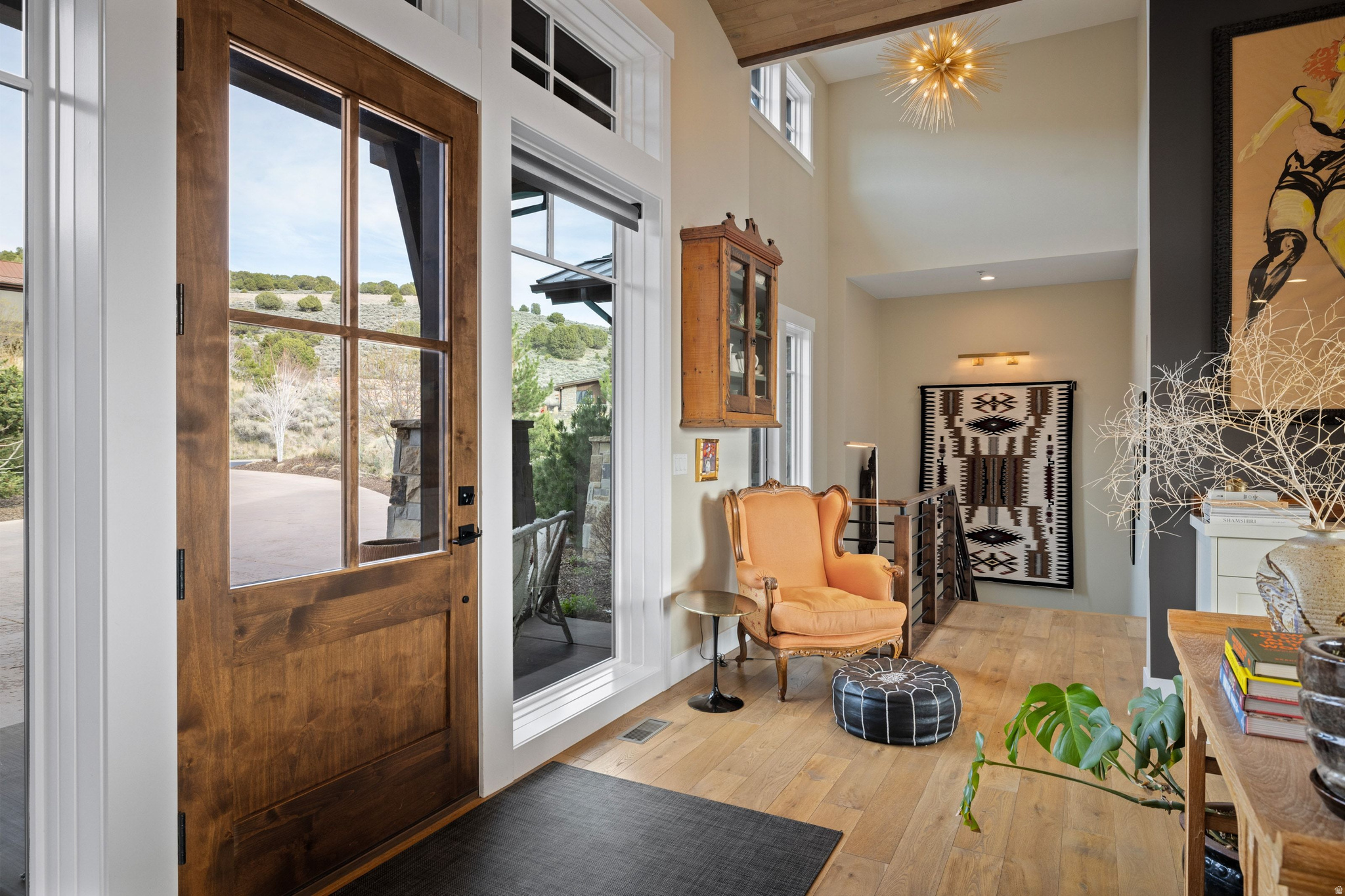 711 N RED LEDGES BLVD