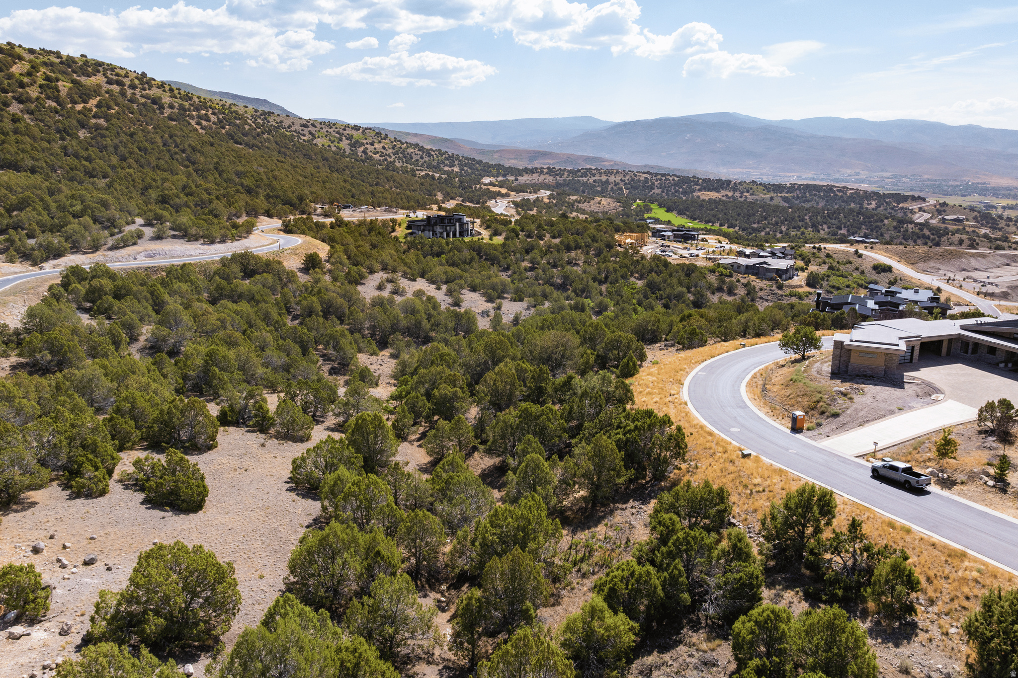 1612 N A1 PEAK CIR Unit: 553