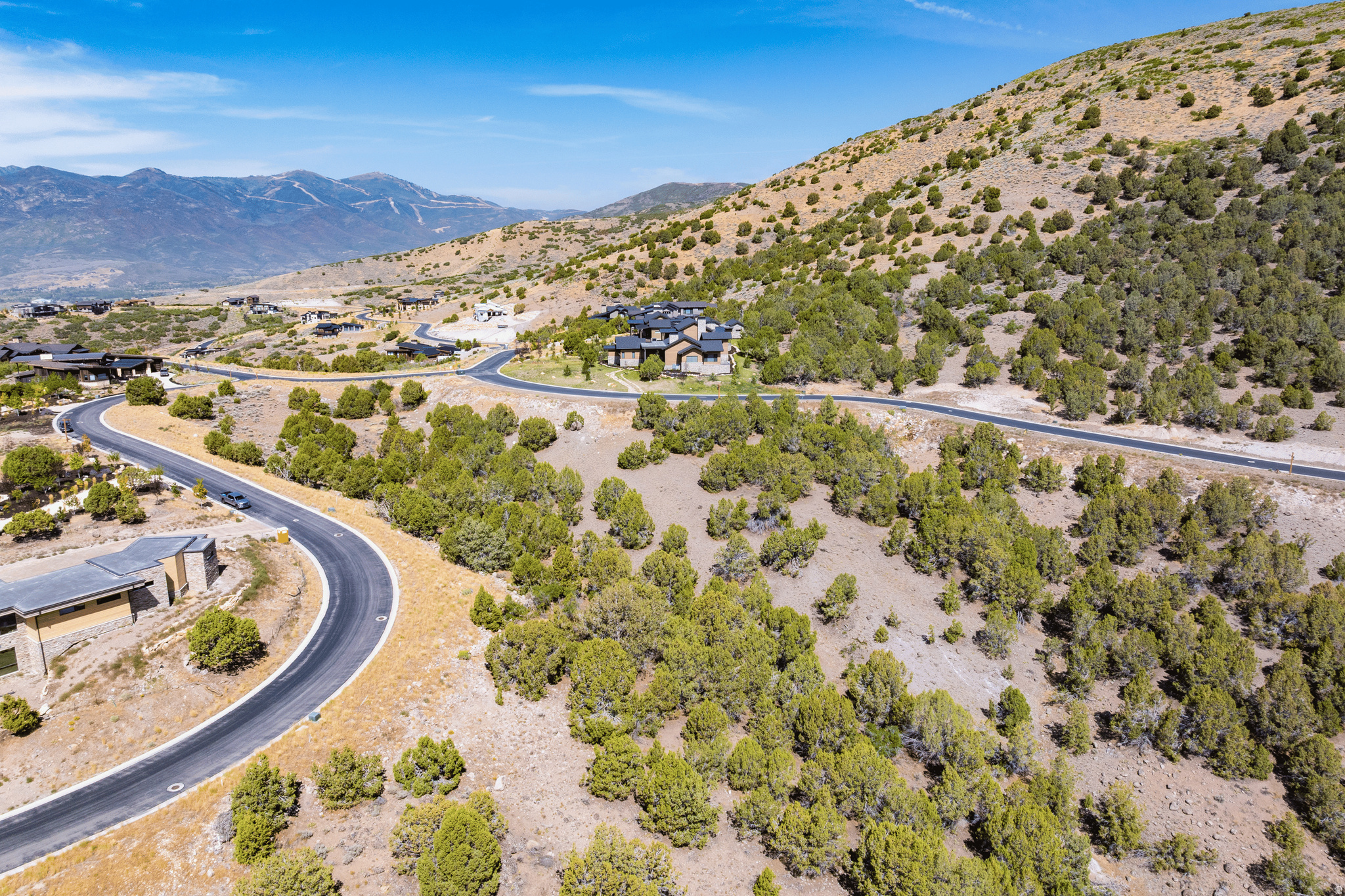 1612 N A1 PEAK CIR Unit: 553