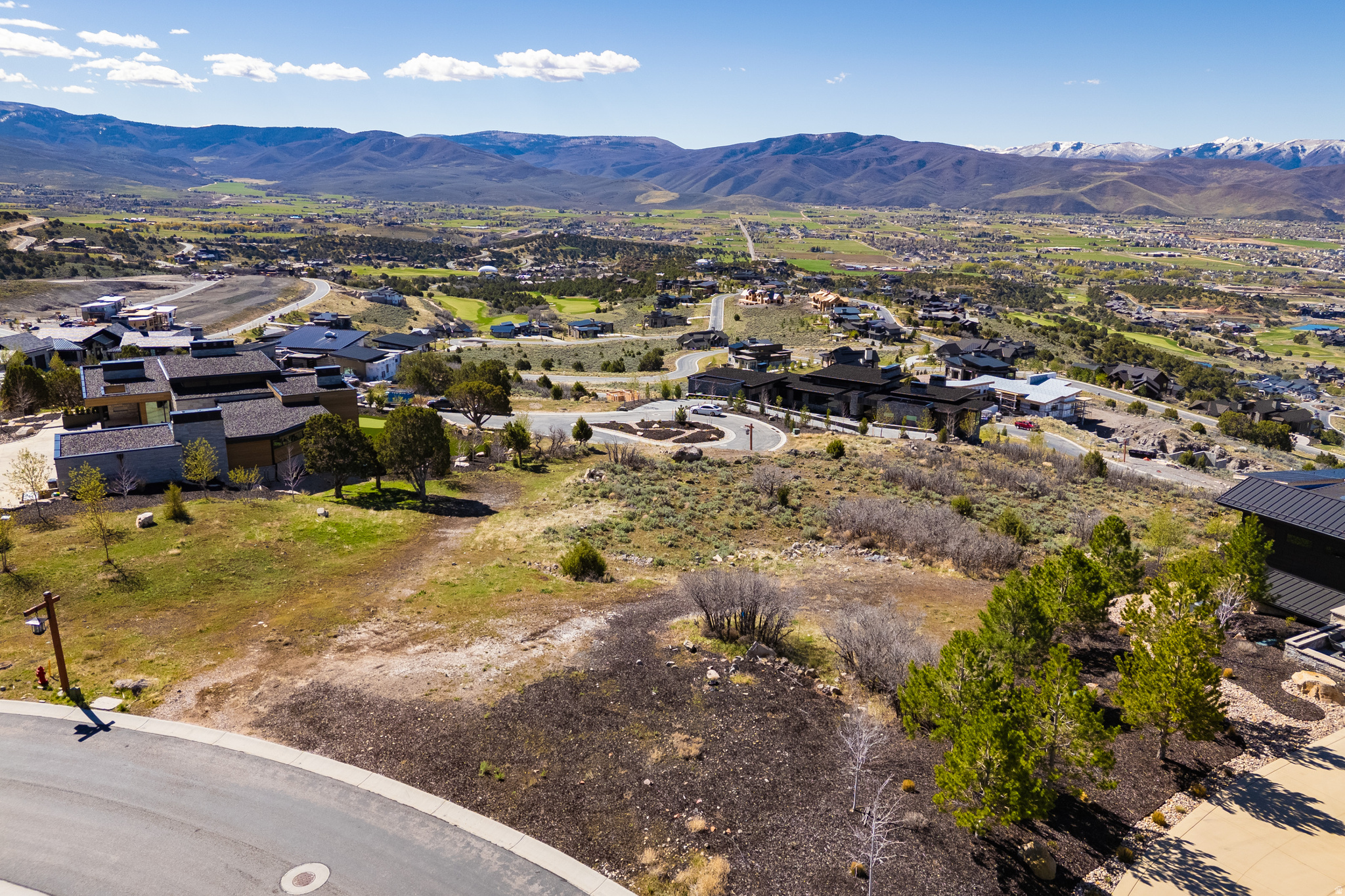 1647 N A1 PEAK DR Unit: 562